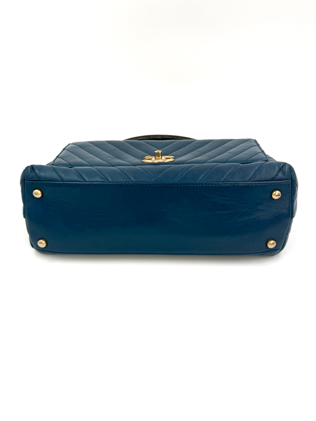 Pre-owned Chanel Blue Chevron  Calfskin and Lizard Coco Handle Medium - Authenticated
