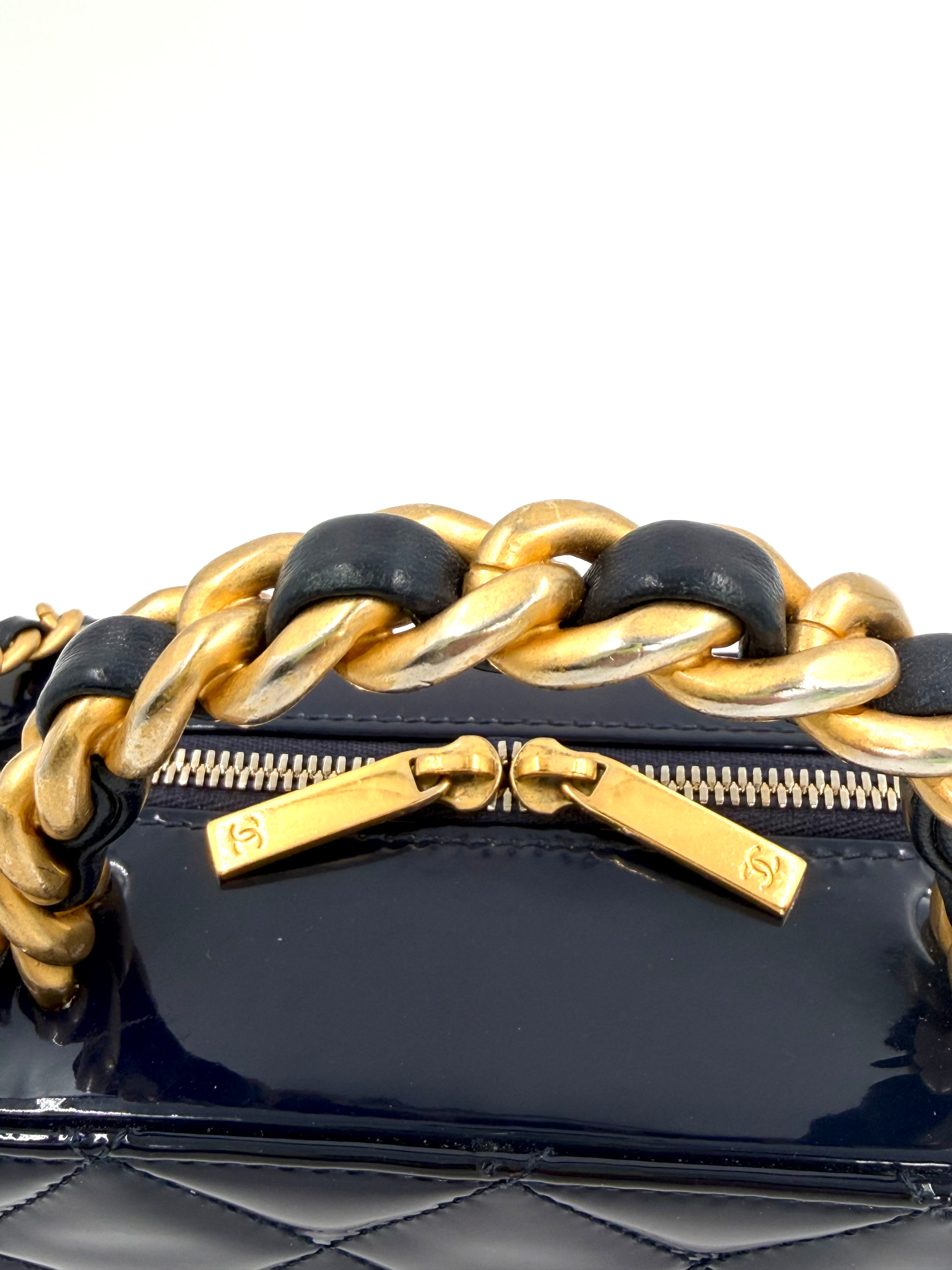 Pre-Owned Chanel Navy Blue Patent Leather Small Vanity Shoulder Bag - Authenticated