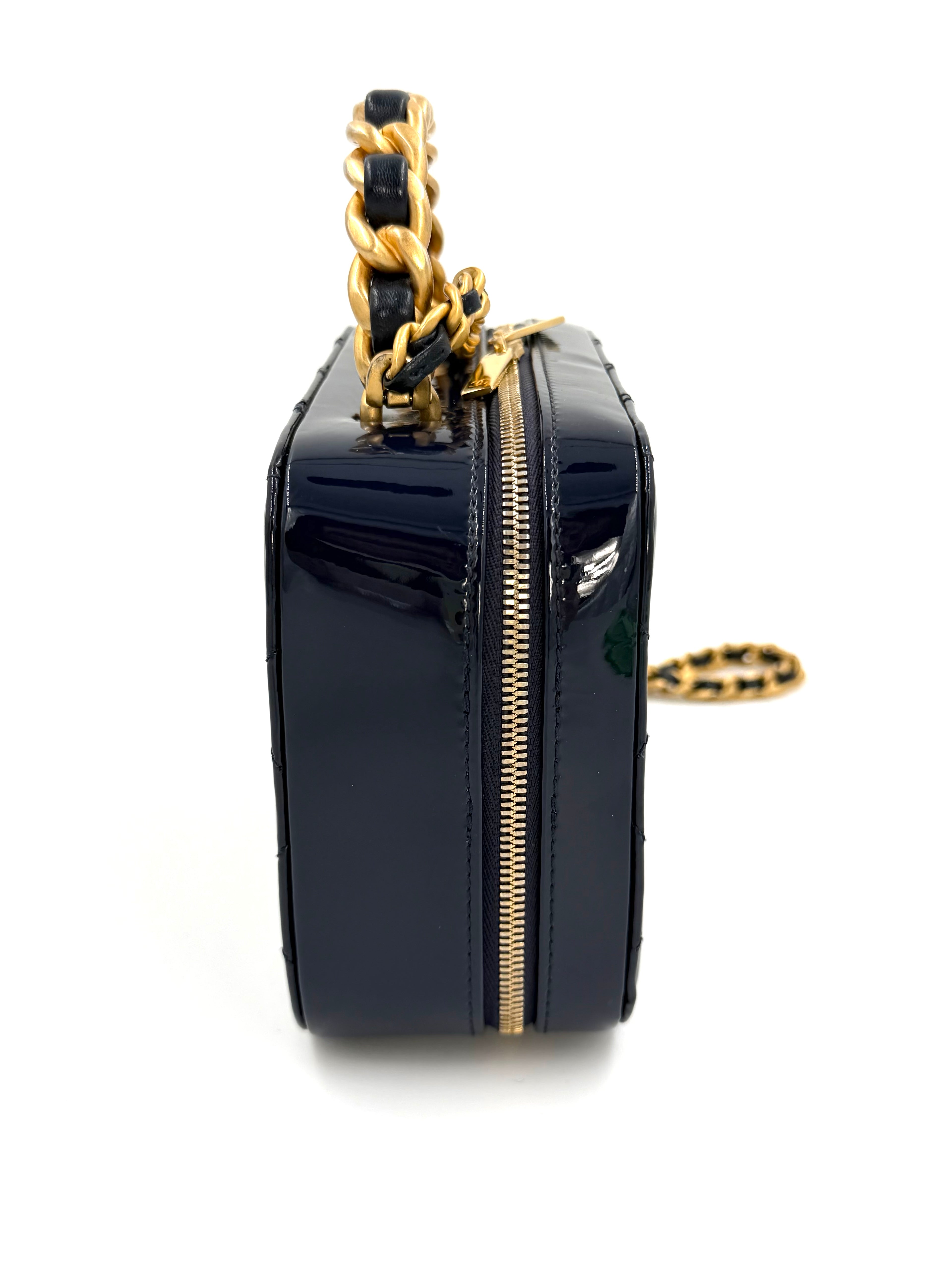 Pre-Owned Chanel Navy Blue Patent Leather Small Vanity Shoulder Bag - Authenticated