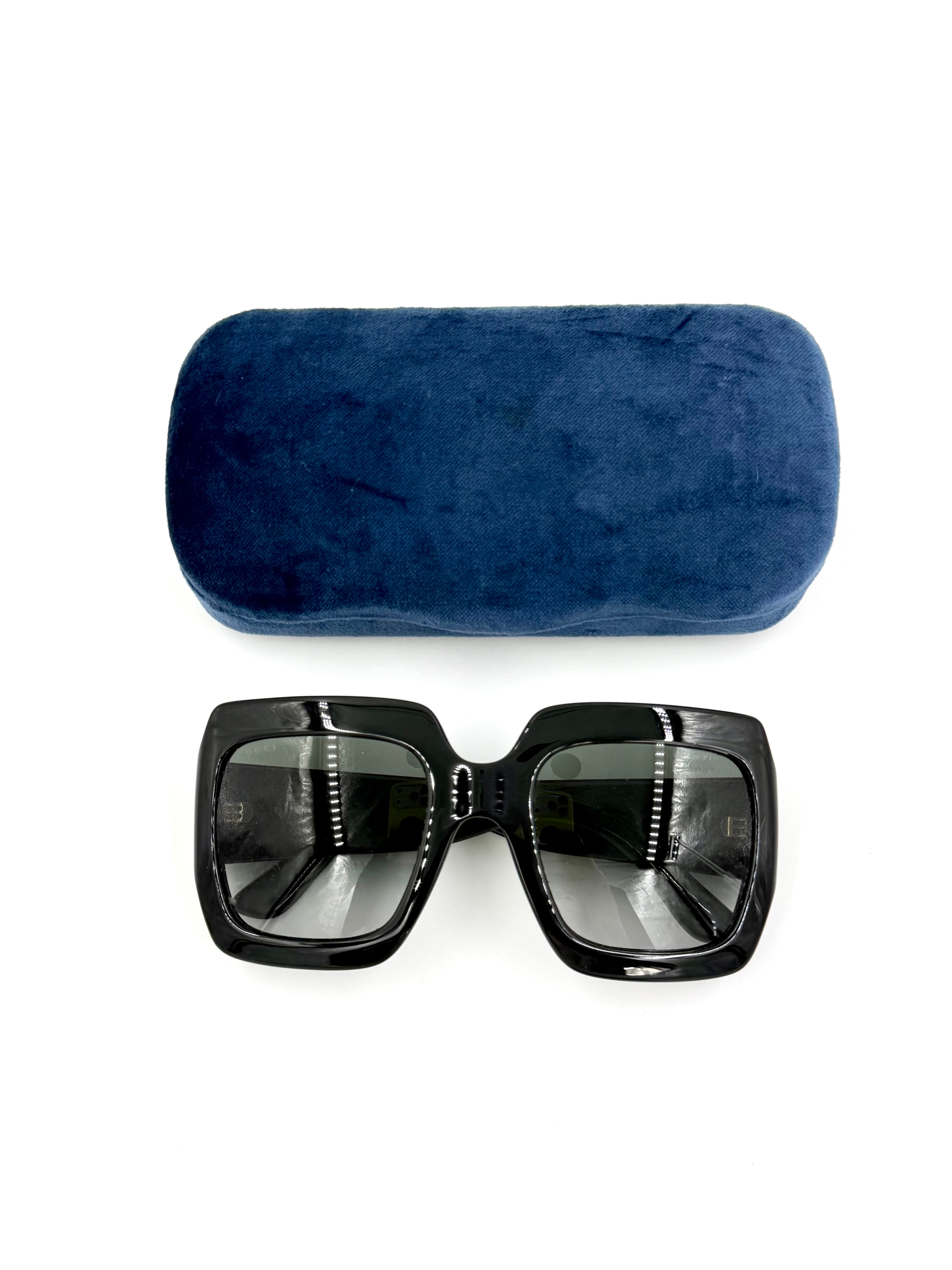 New Gucci GG0053SN Rectangular Black Sunglasses With Gray Lenses