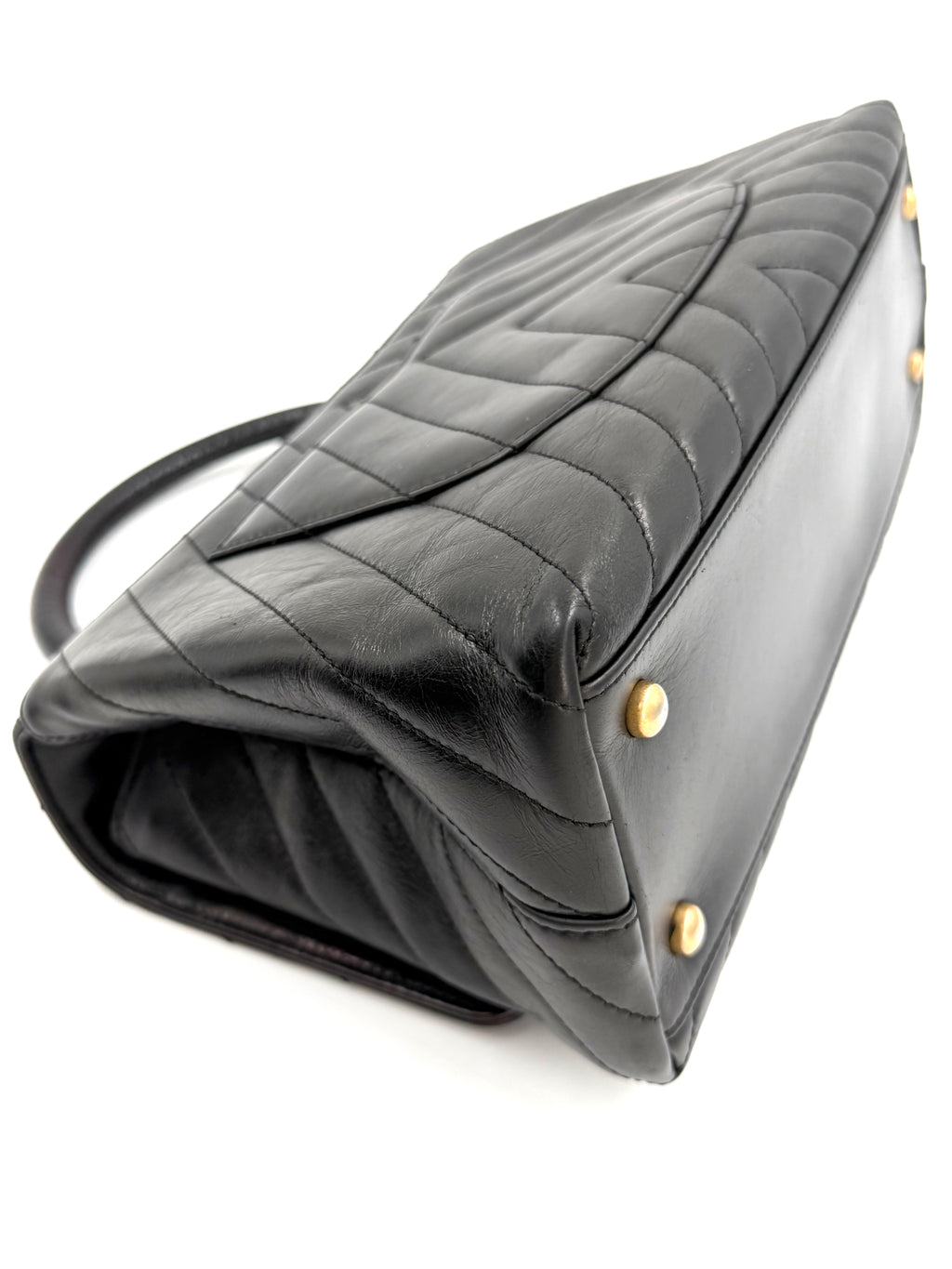 Pre-owned Chanel Black Chevron Coco Handle with Gold Hardware - Authenticated