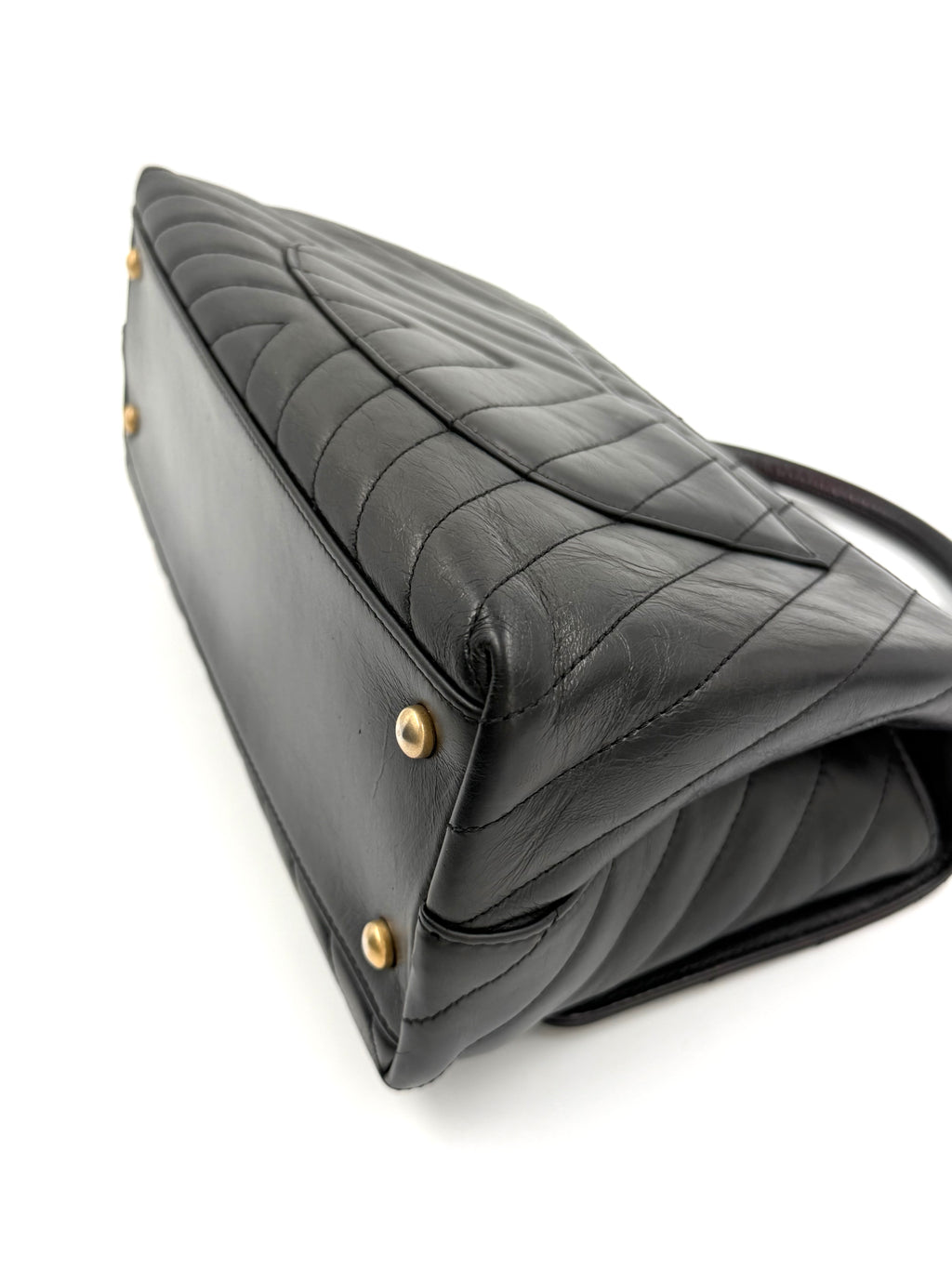 Pre-owned Chanel Black Chevron Coco Handle with Gold Hardware - Authenticated
