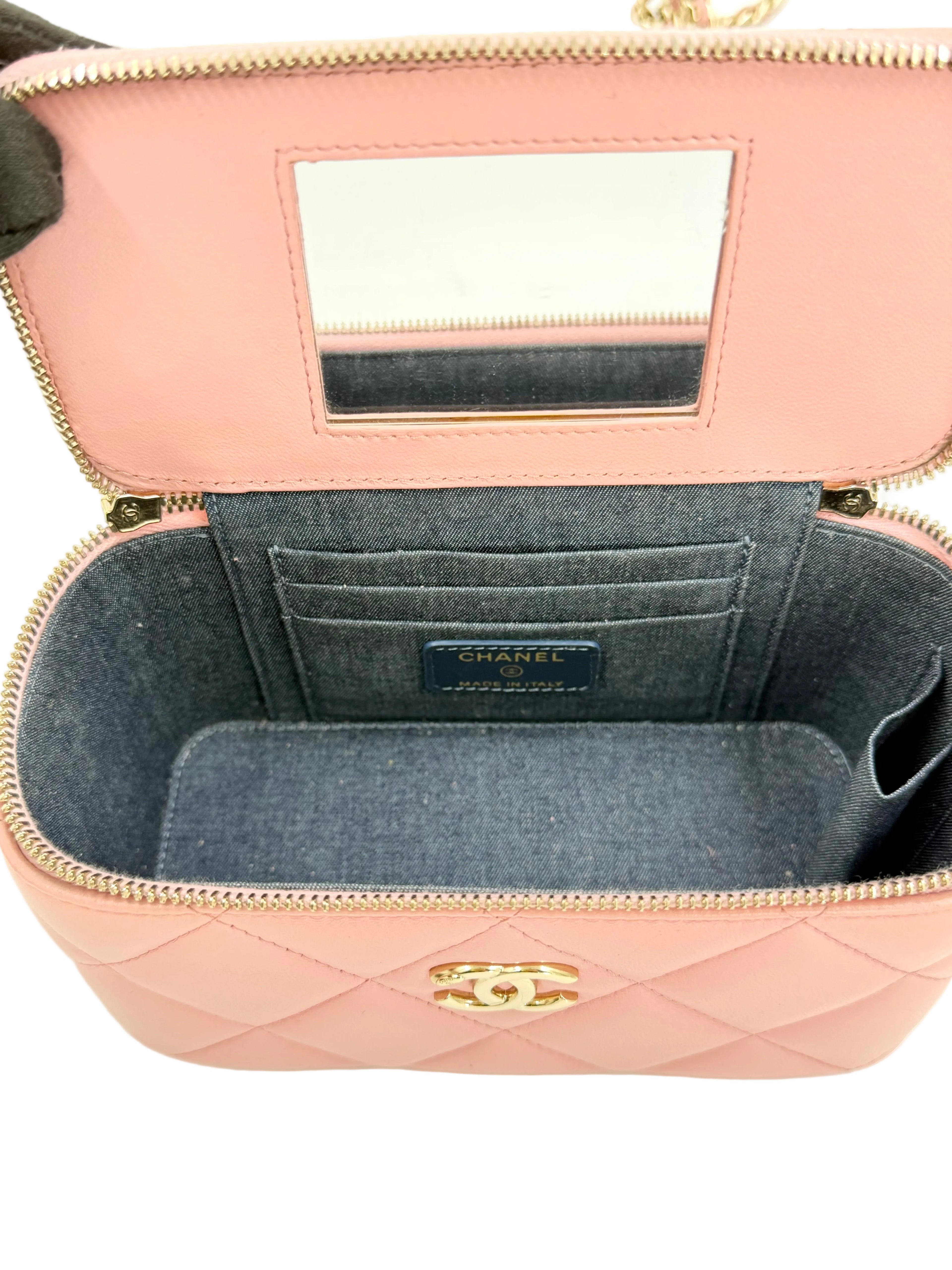Pre-Owned Chanel Elegant Chain Vanity Case Quilted Leather Shoulder Bag Pink - Authenticated