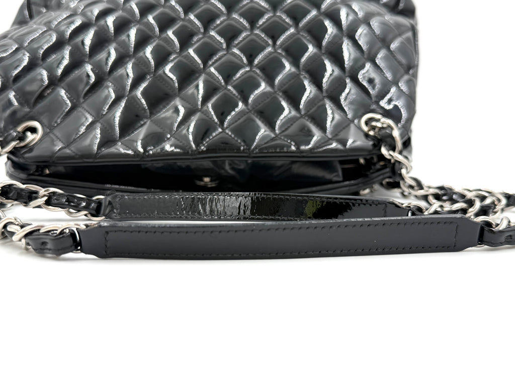 Pre-owned CHANEL Patent Quilted Maxi Just Mademoiselle Bowling Bag Black - Authenticated