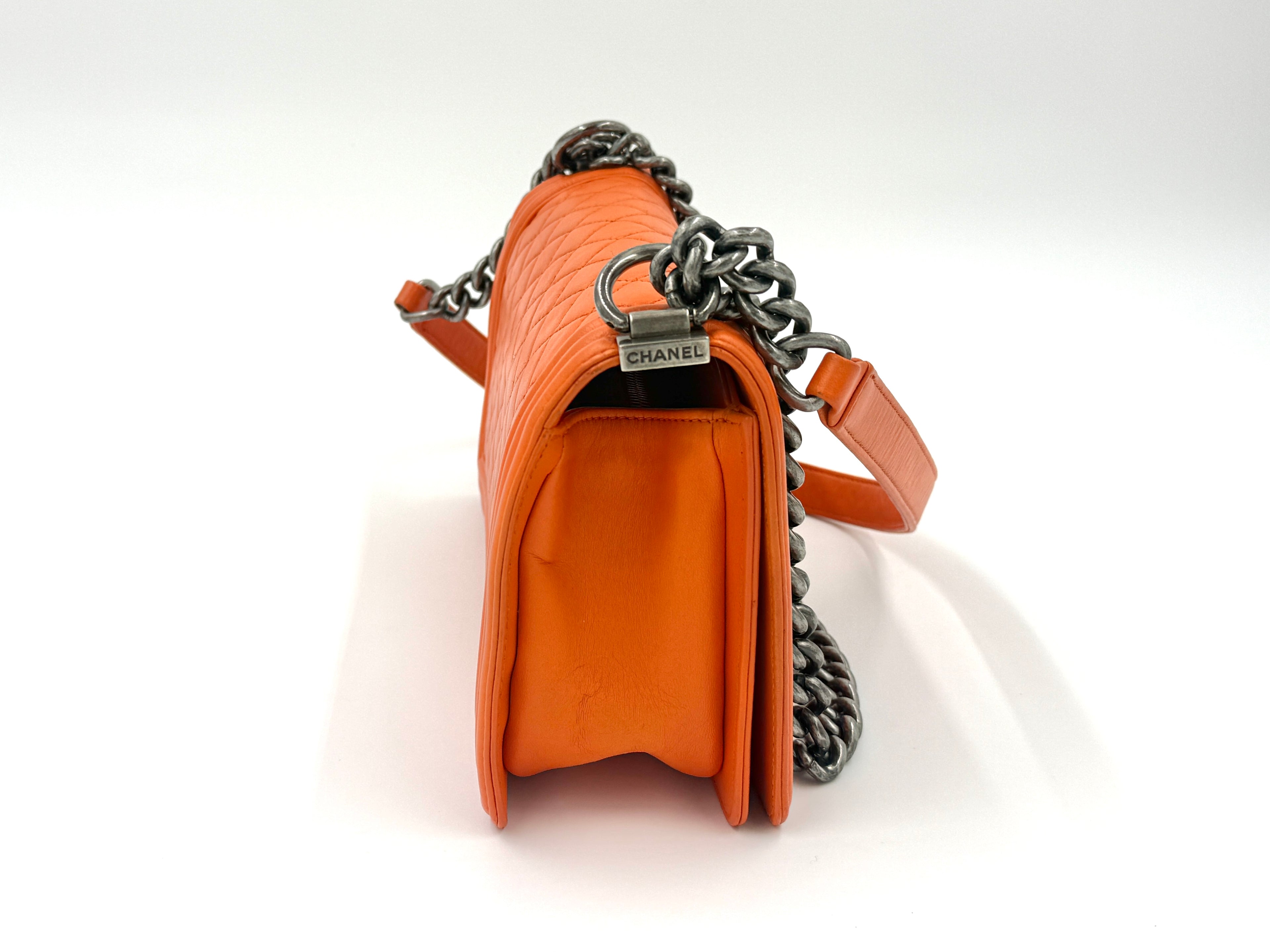 Pre-Owned Chanel Orange Boy Bag with Ruthenium Hardware Old Medium - Authenticated