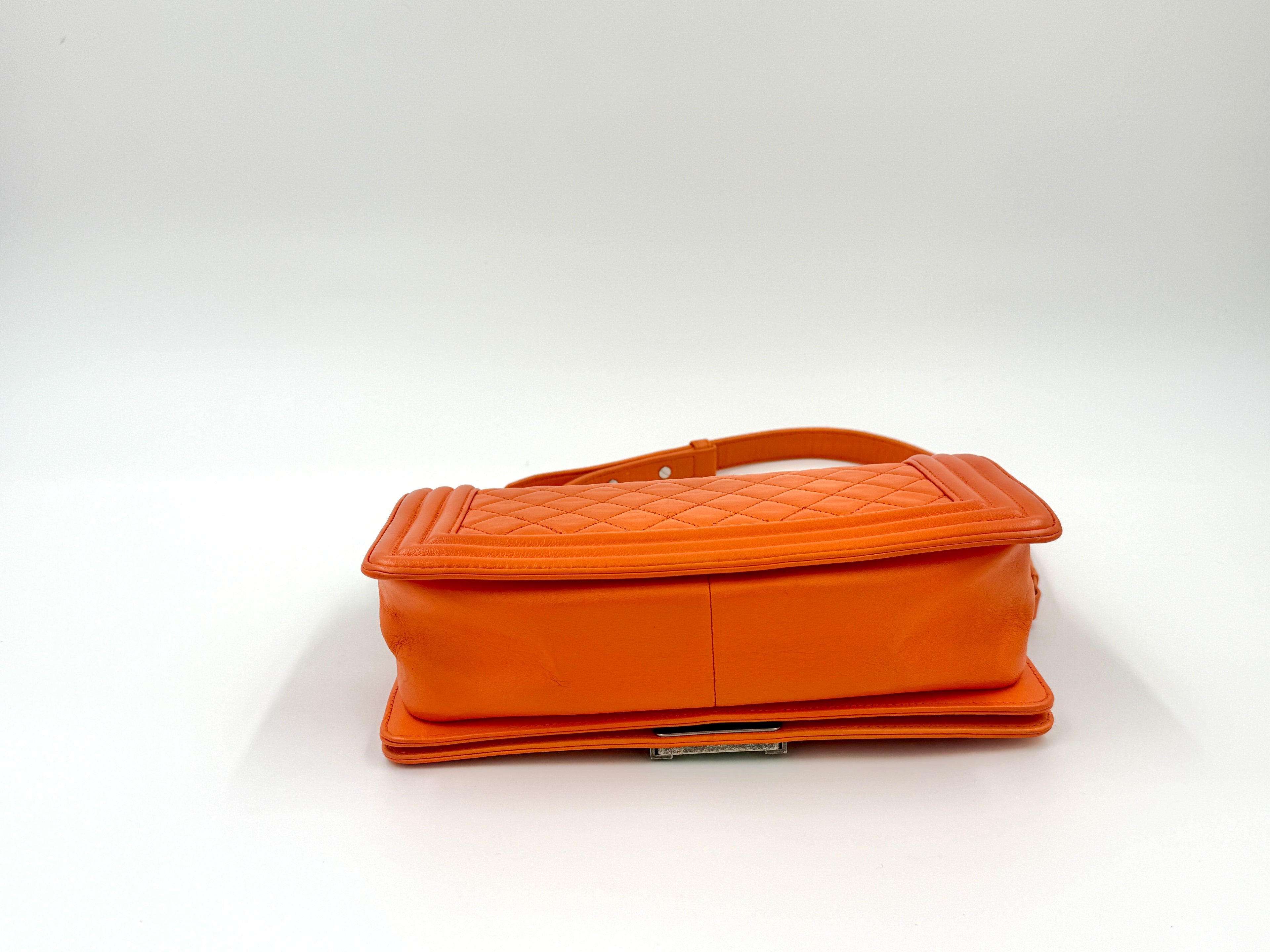 Pre-Owned Chanel Orange Boy Bag with Ruthenium Hardware Old Medium - Authenticated
