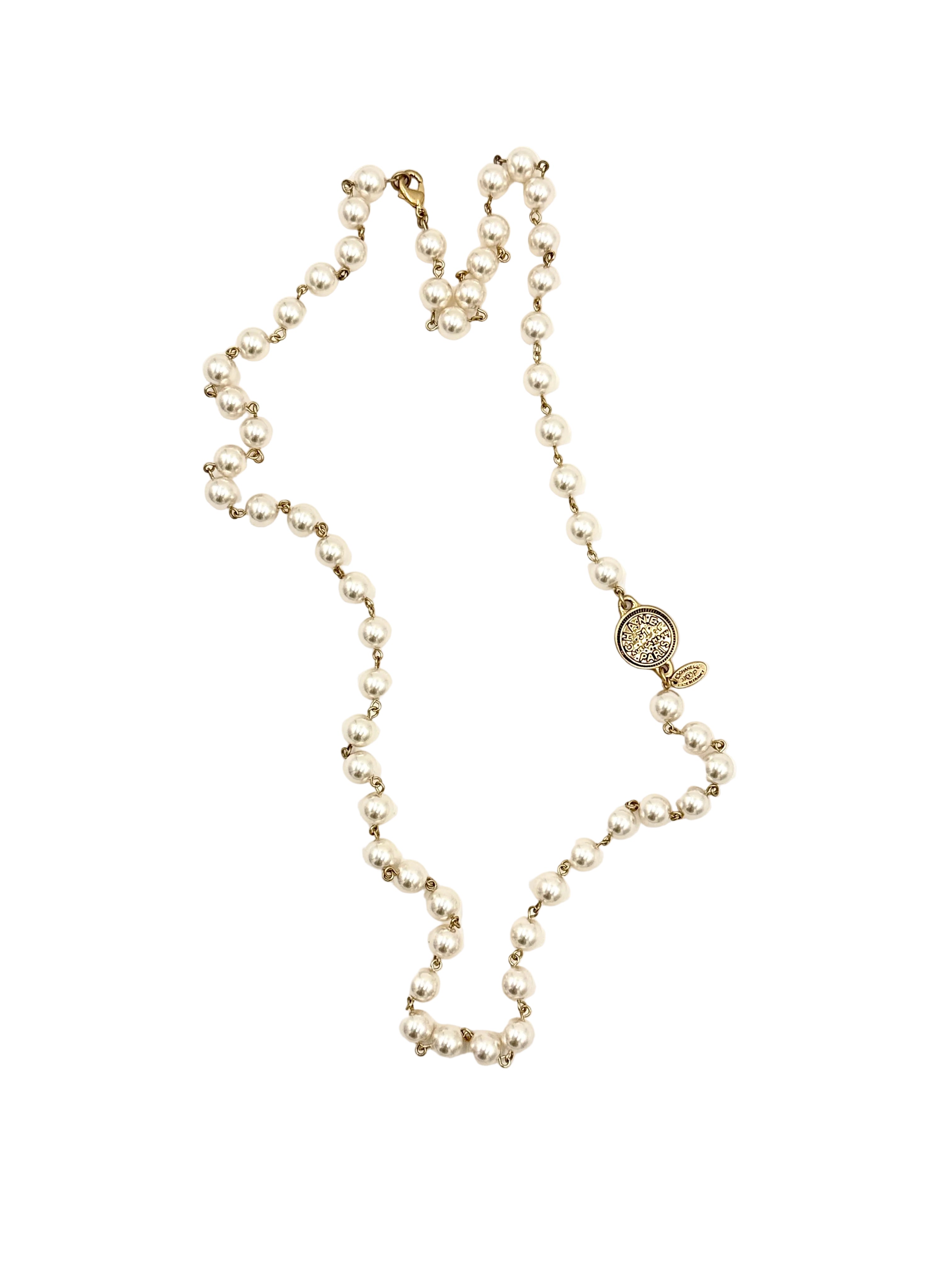 Pre-Owned Chanel Pearl and Medallion 18" Long Necklace - Authenticated
