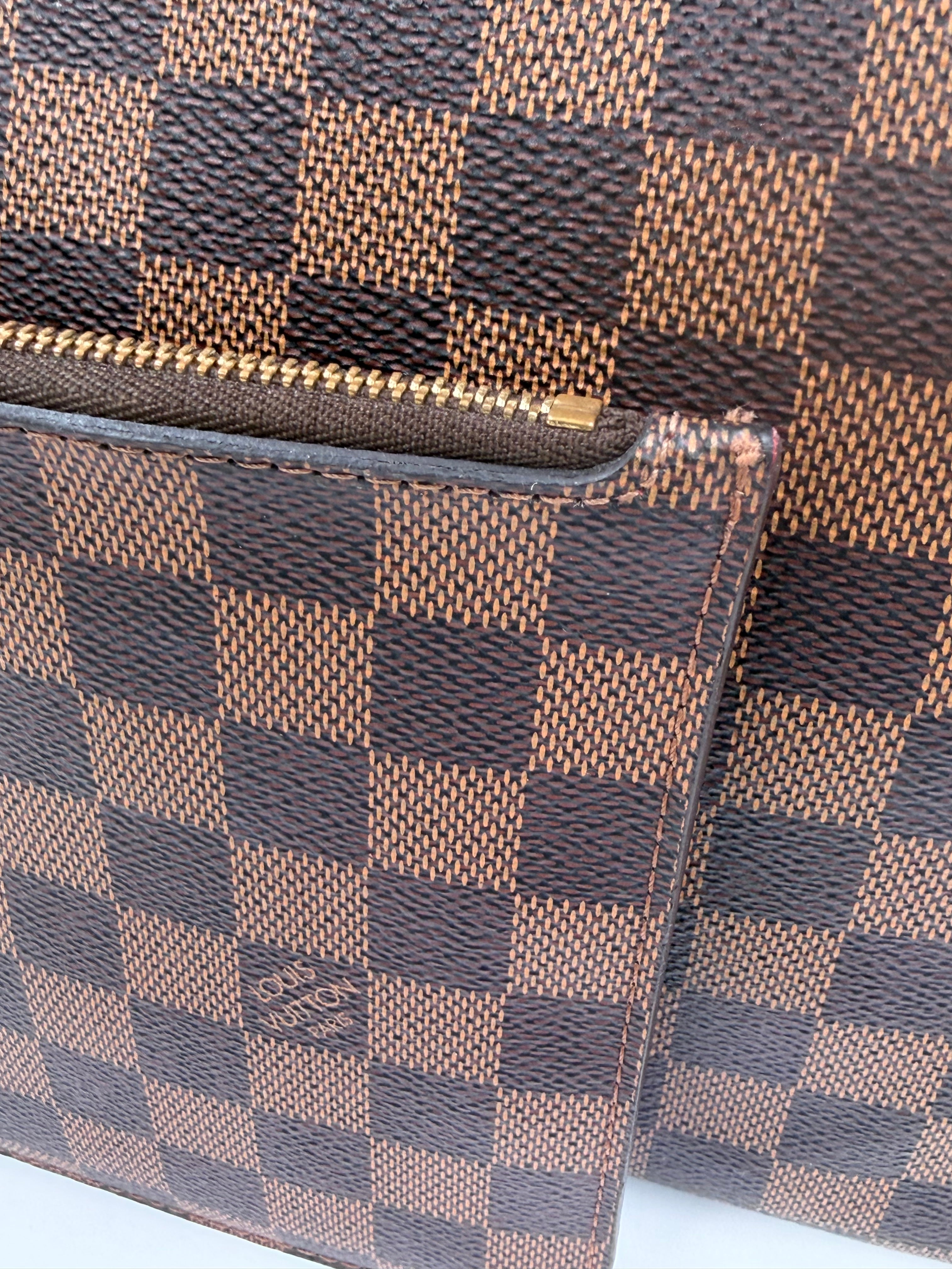 Pre-owned Louis Vuitton Damier Ebene Neverfull MM with Pouch - Authenticated