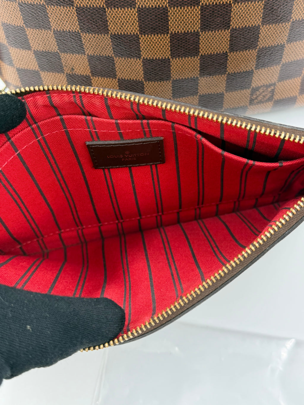 Pre-owned Louis Vuitton Damier Ebene Neverfull MM with Pouch - Authenticated