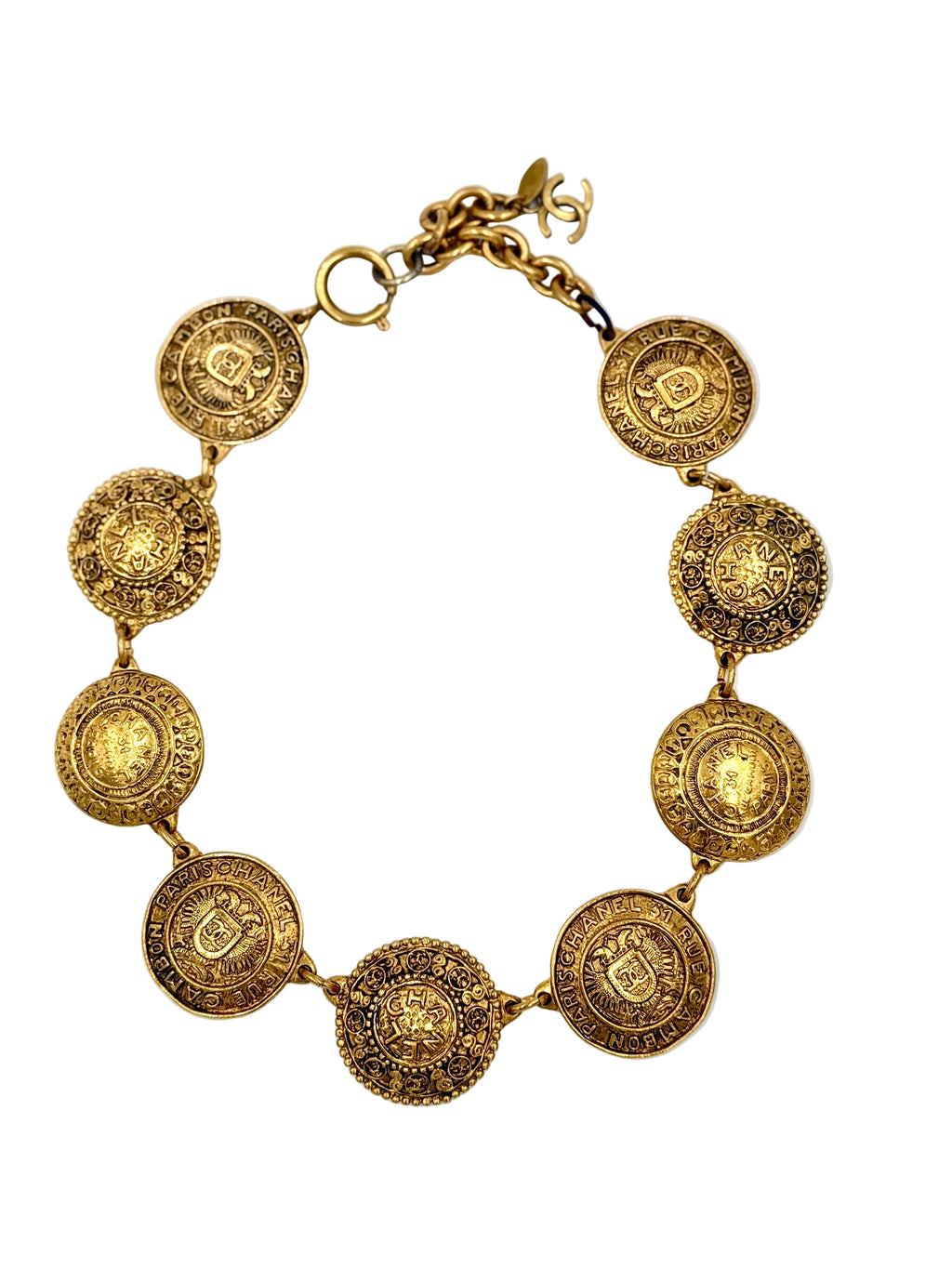 Pre-Owned Chanel Vintage 31 Rue Cambon Medallion Necklace - Authenticated