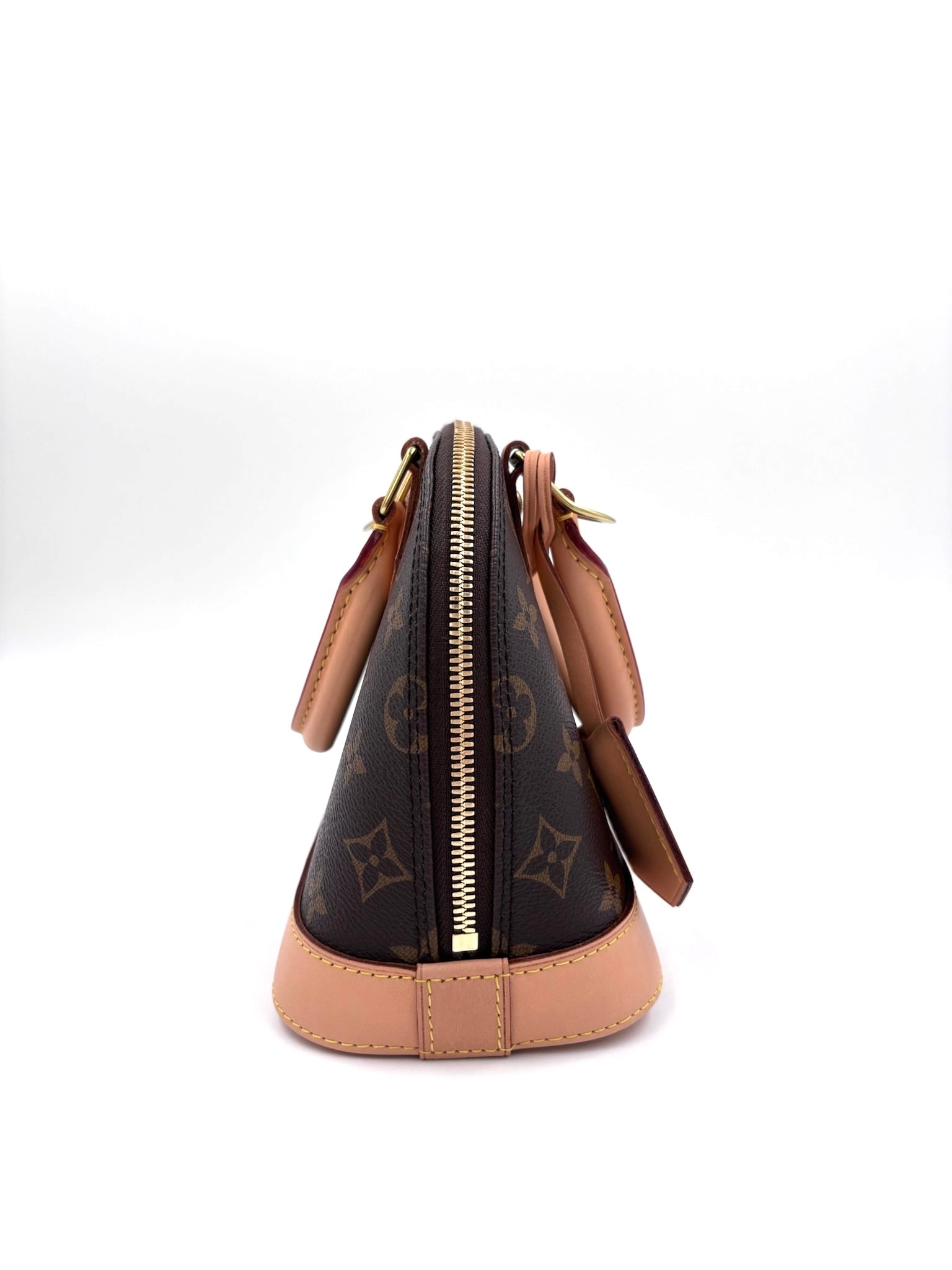Pre-owned Louis Vuitton Alma BB Monogram Canvas - Authenticated