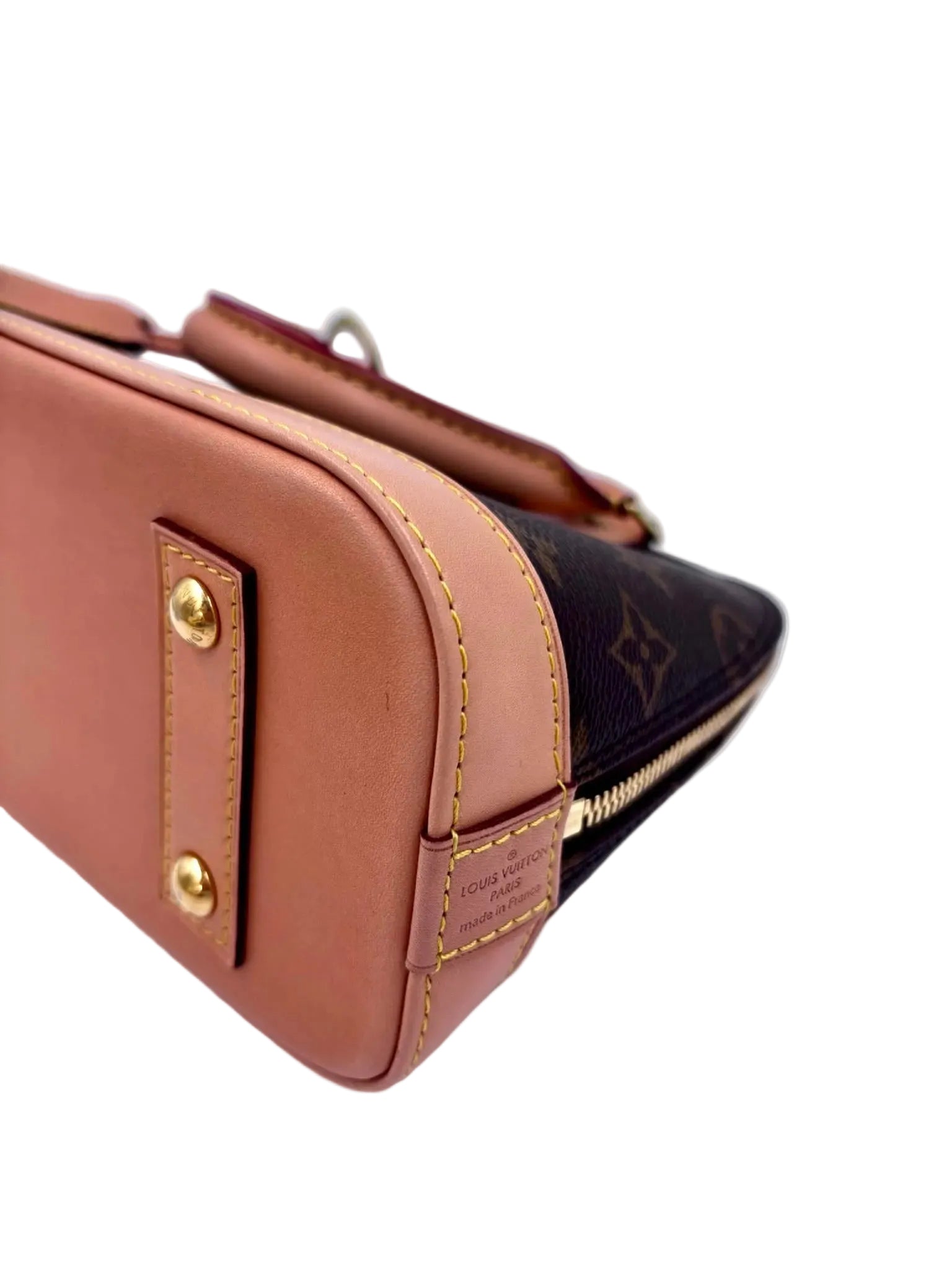 Pre-owned Louis Vuitton Alma BB Monogram Canvas - Authenticated