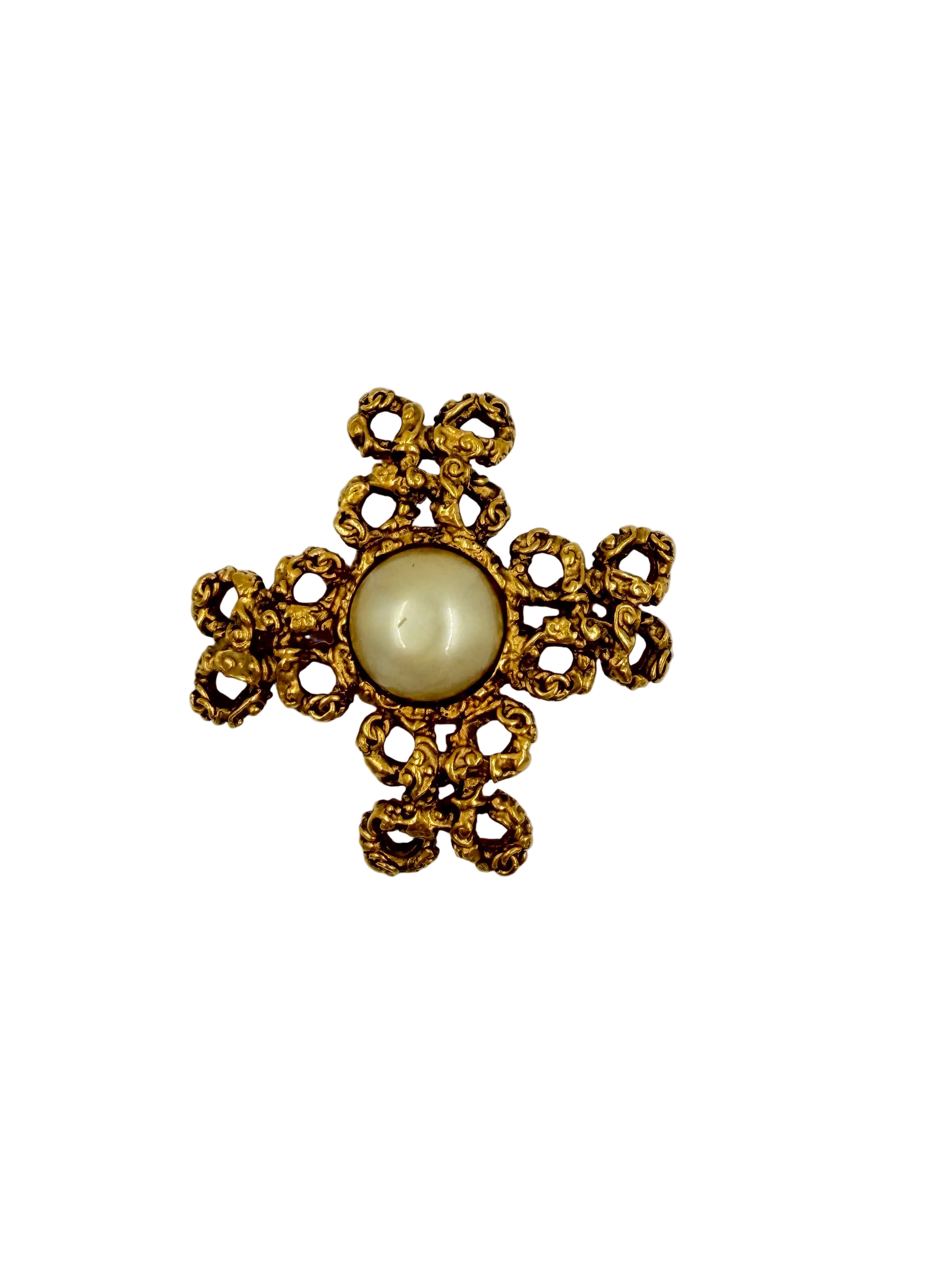 Pre-Owned Chanel 1993 Lava Collection Brooch - Authenticated