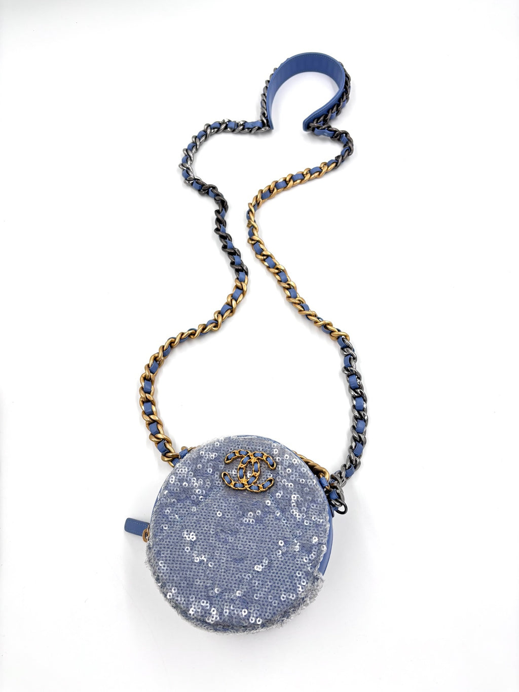 Pre-owned Chanel Periwinkle Sequin 19 Round Clutch with Chain - Authenticated