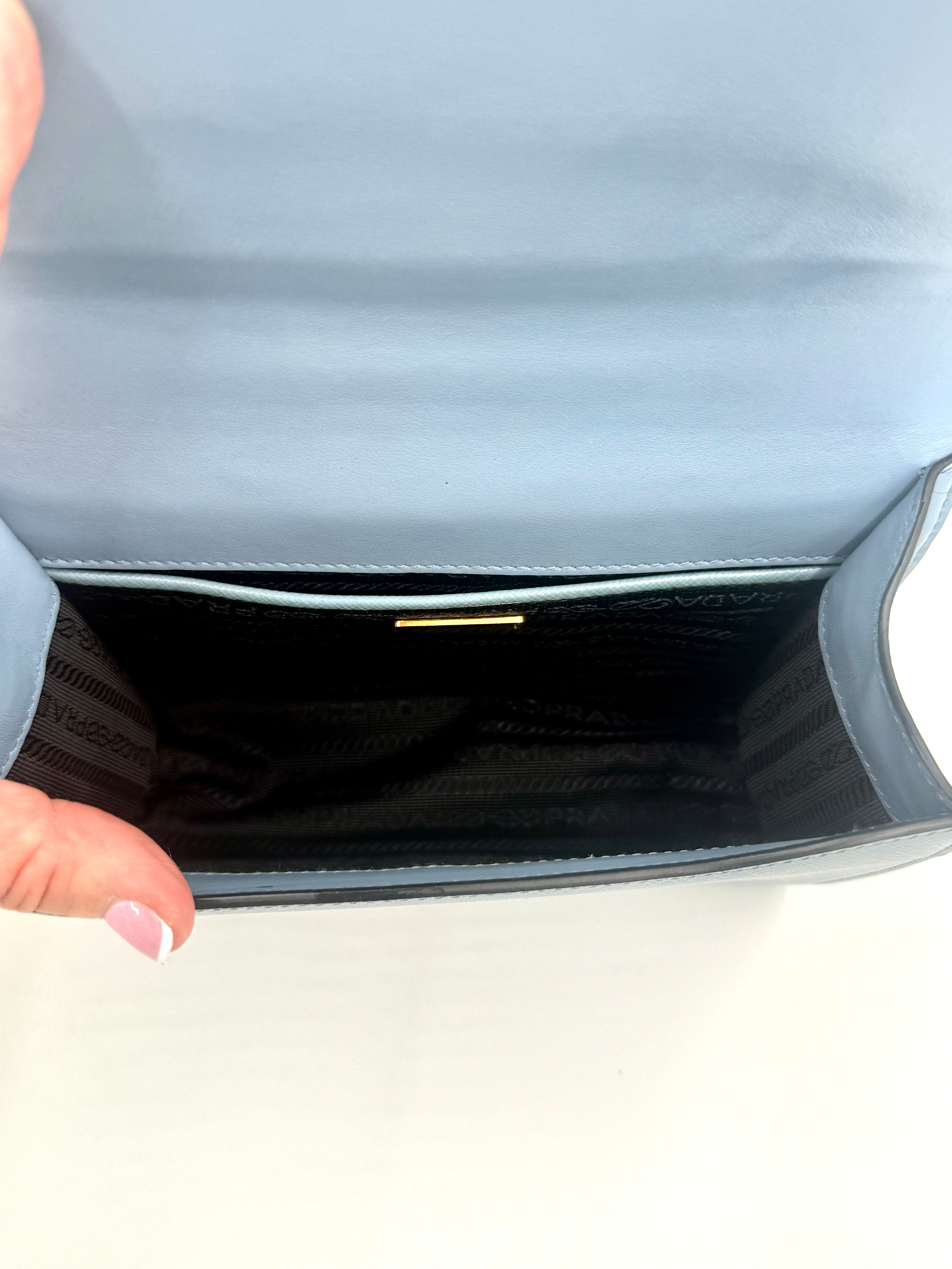 Pre-Owned Prada Blue Saffiano Leather Crossbody Shoulder Bag - Authenticated