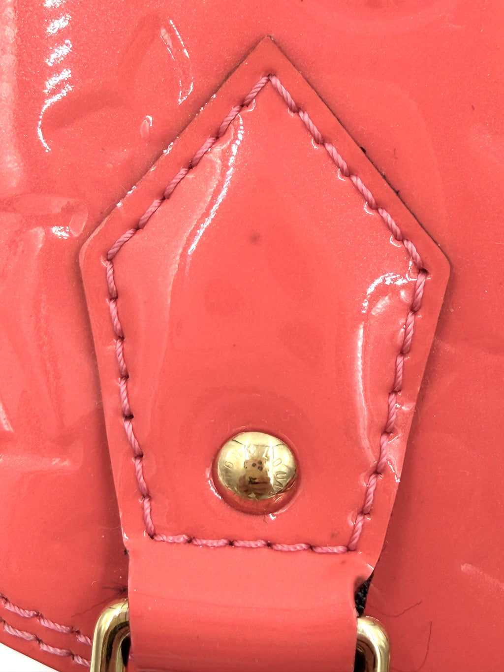 Pre-owned Louis Vuitton Alma BB Coral Vernis Patent Leather - Authenticated