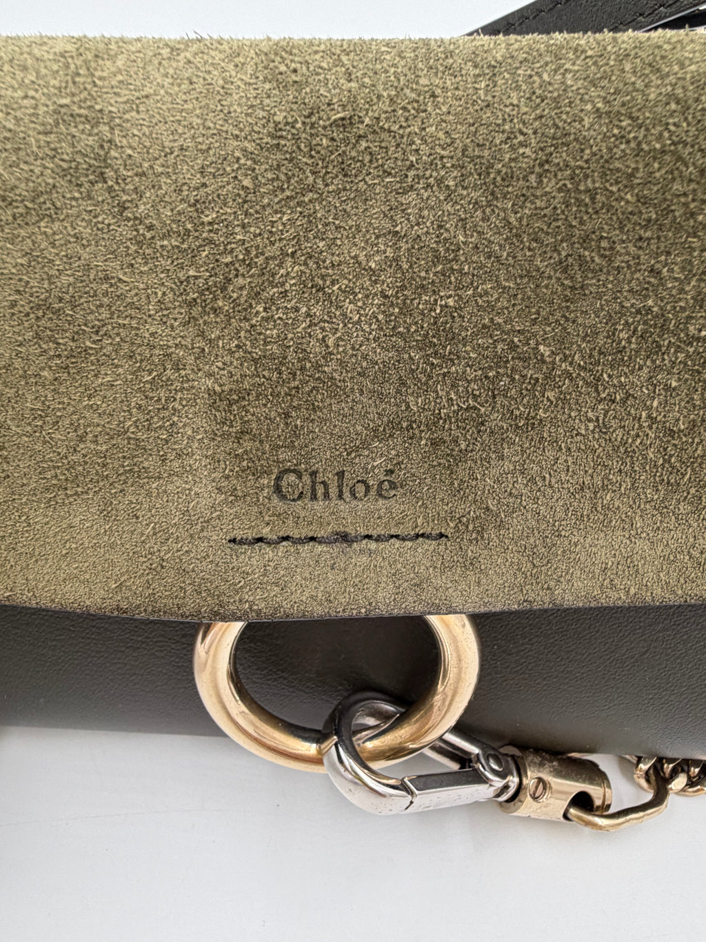 Pre-owned Chloe Faye Crossbody Wallet Olive Suede and Leather Mixed Metal Hardware - Authenticated
