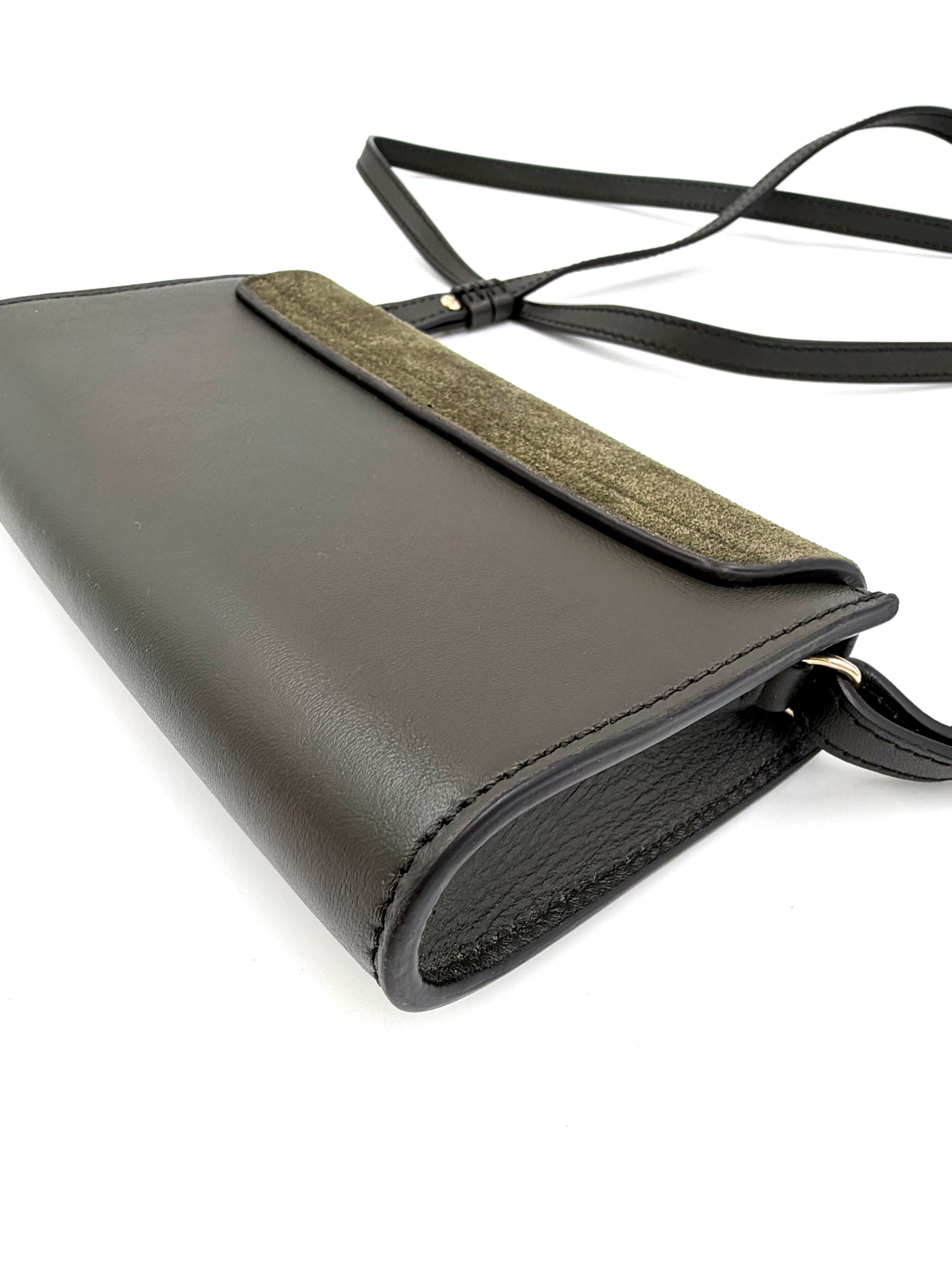 Pre-owned Chloe Faye Crossbody Wallet Olive Suede and Leather Mixed Metal Hardware - Authenticated