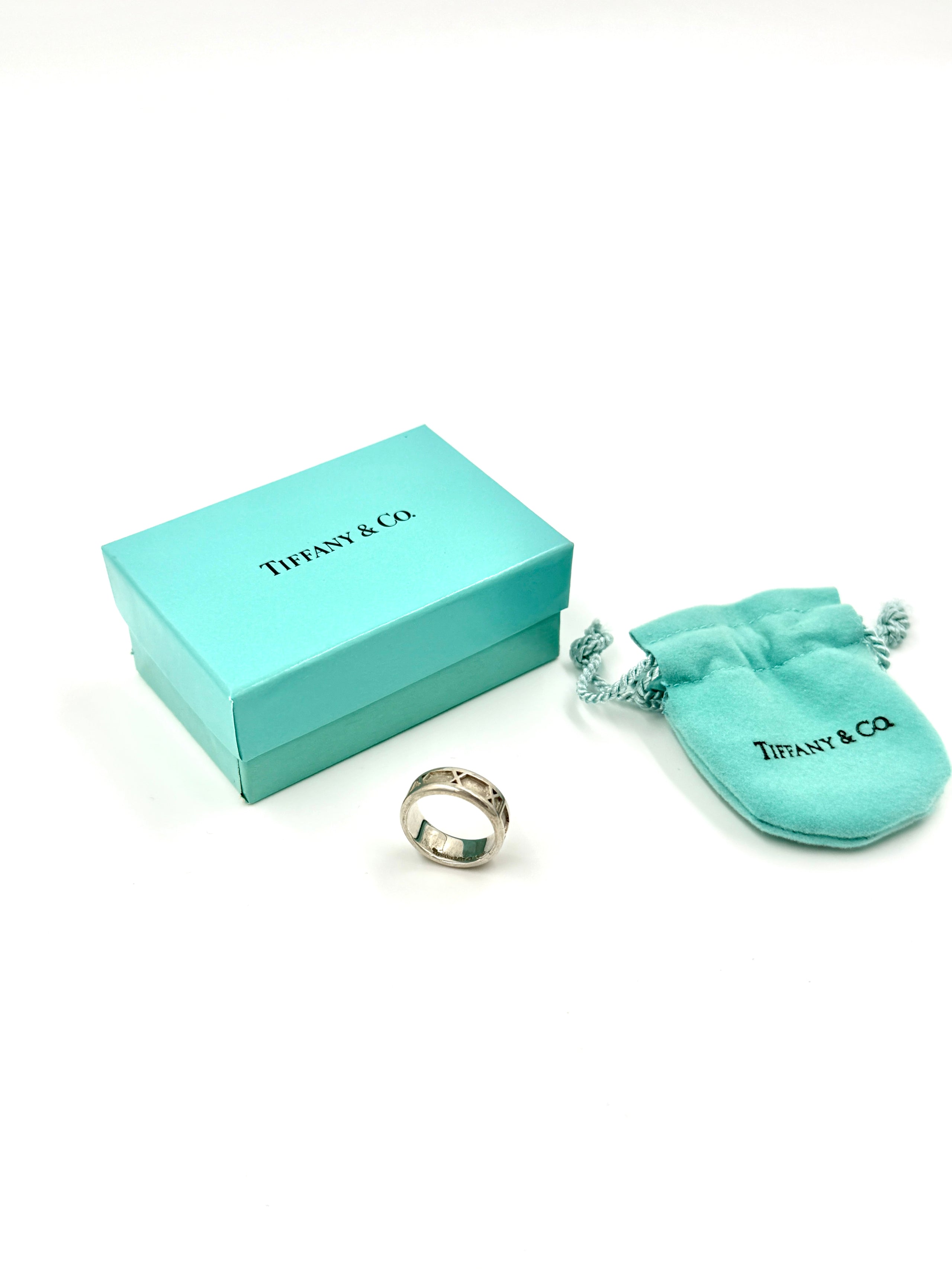 Pre-Owned Tiffany & Co Atlas Roman Numeral 1995 Ring Sterling Silver sz 5.5 - Authenticated