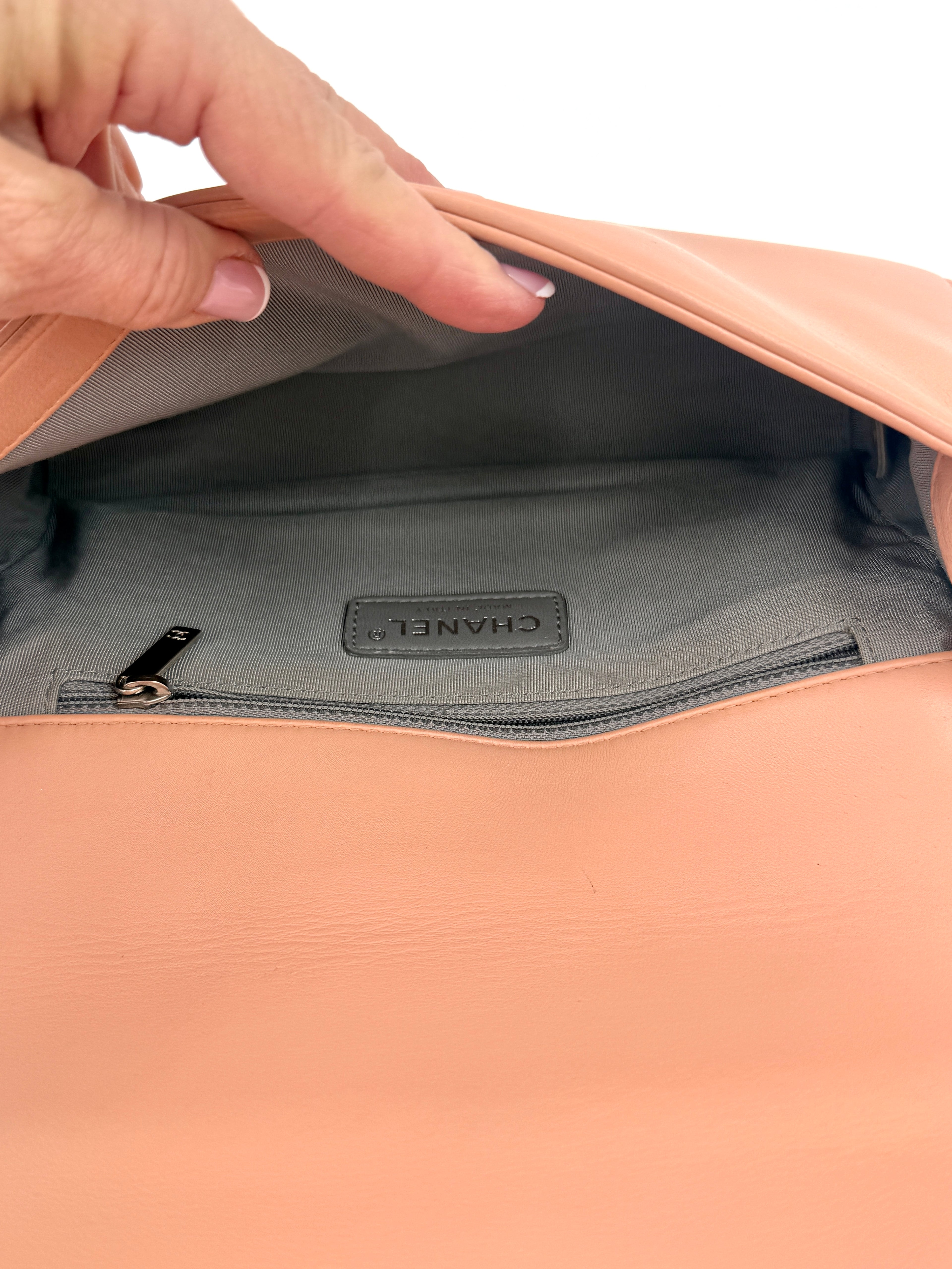 Pre-Owned Chanel Rare Pink and Nude Medium Galuchat Stingray Leather Boy Bag with Chrome Hardware - Authenticated