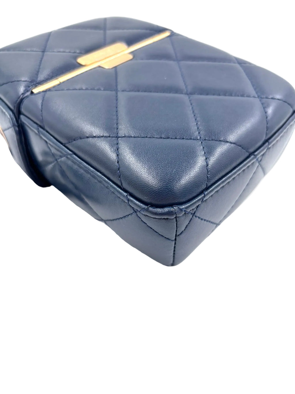 Pre-owned Chanel Diamond Lock CC Phone Holder Crossbody Bag Quilted Lambskin Mini - Authenticated