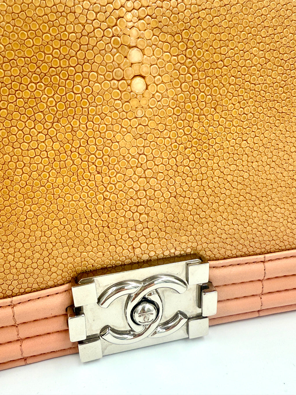 Pre-Owned Chanel Rare Pink and Nude Medium Galuchat Stingray Leather Boy Bag with Chrome Hardware - Authenticated