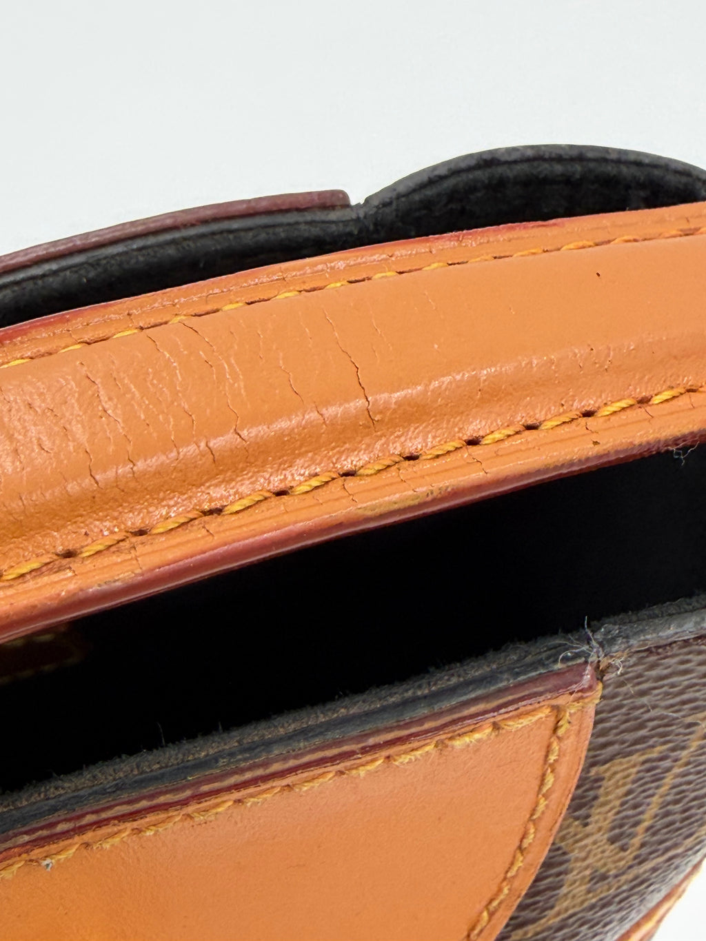 Pre-owned Louis Vuitton Coated Canvas & Calfskin Shoulder Bag Duffle Brown Monogram - Authenticated