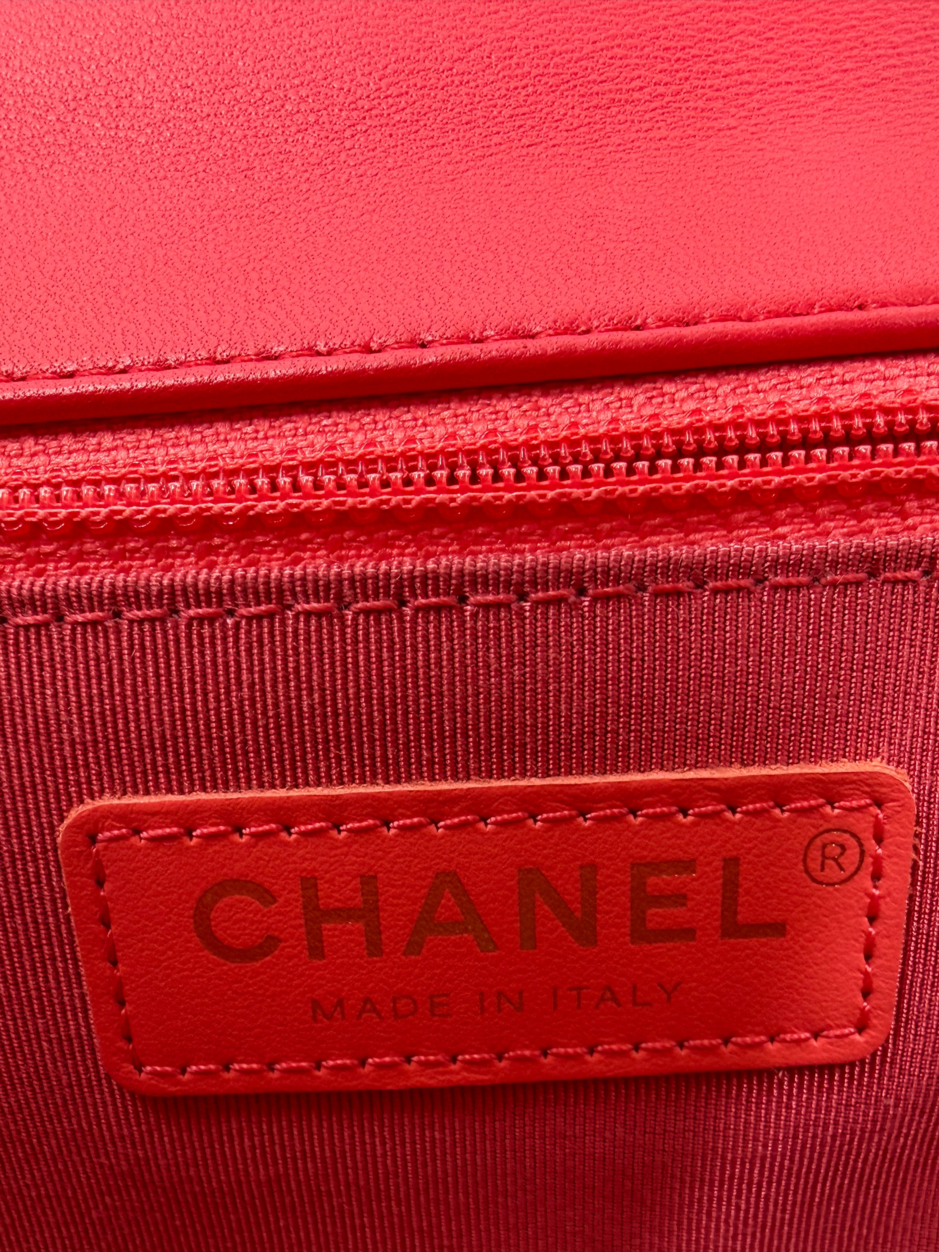 Pre-owned Chanel Medium In The Loop Red Quilted Lambskin Leather Flap - Authenticated