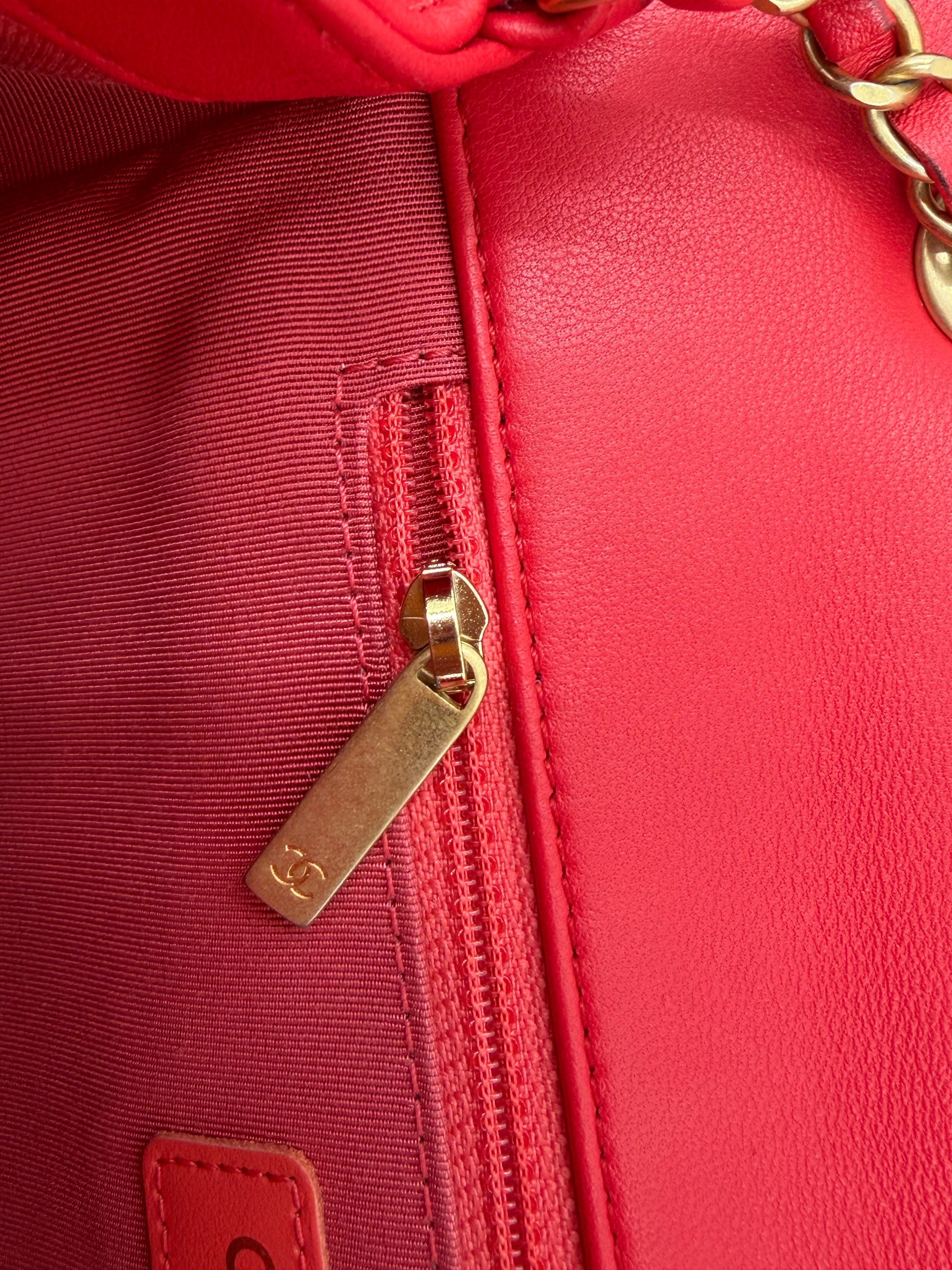 Pre-owned Chanel Medium In The Loop Red Quilted Lambskin Leather Flap - Authenticated