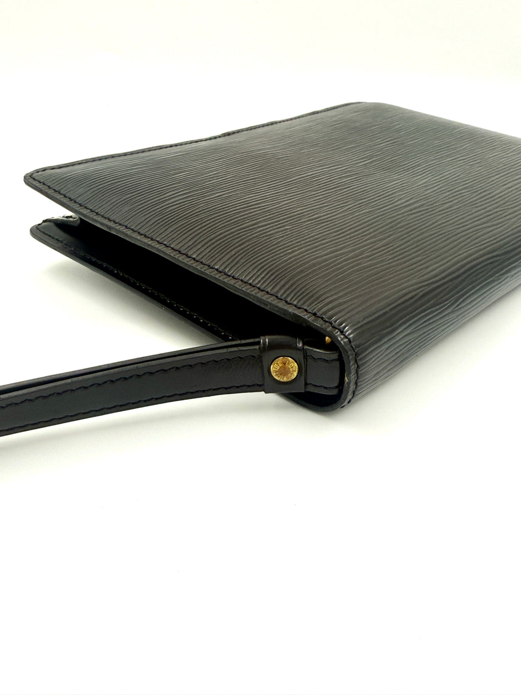 Pre-Owned Louis Vuitton Epi Leather Sellier Dragonne Clutch Bag Black Gold Hardware - Authenticated