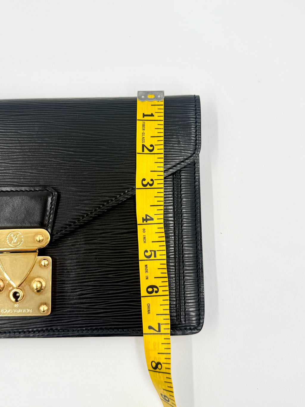 Pre-Owned Louis Vuitton Epi Leather Sellier Dragonne Clutch Bag Black Gold Hardware - Authenticated