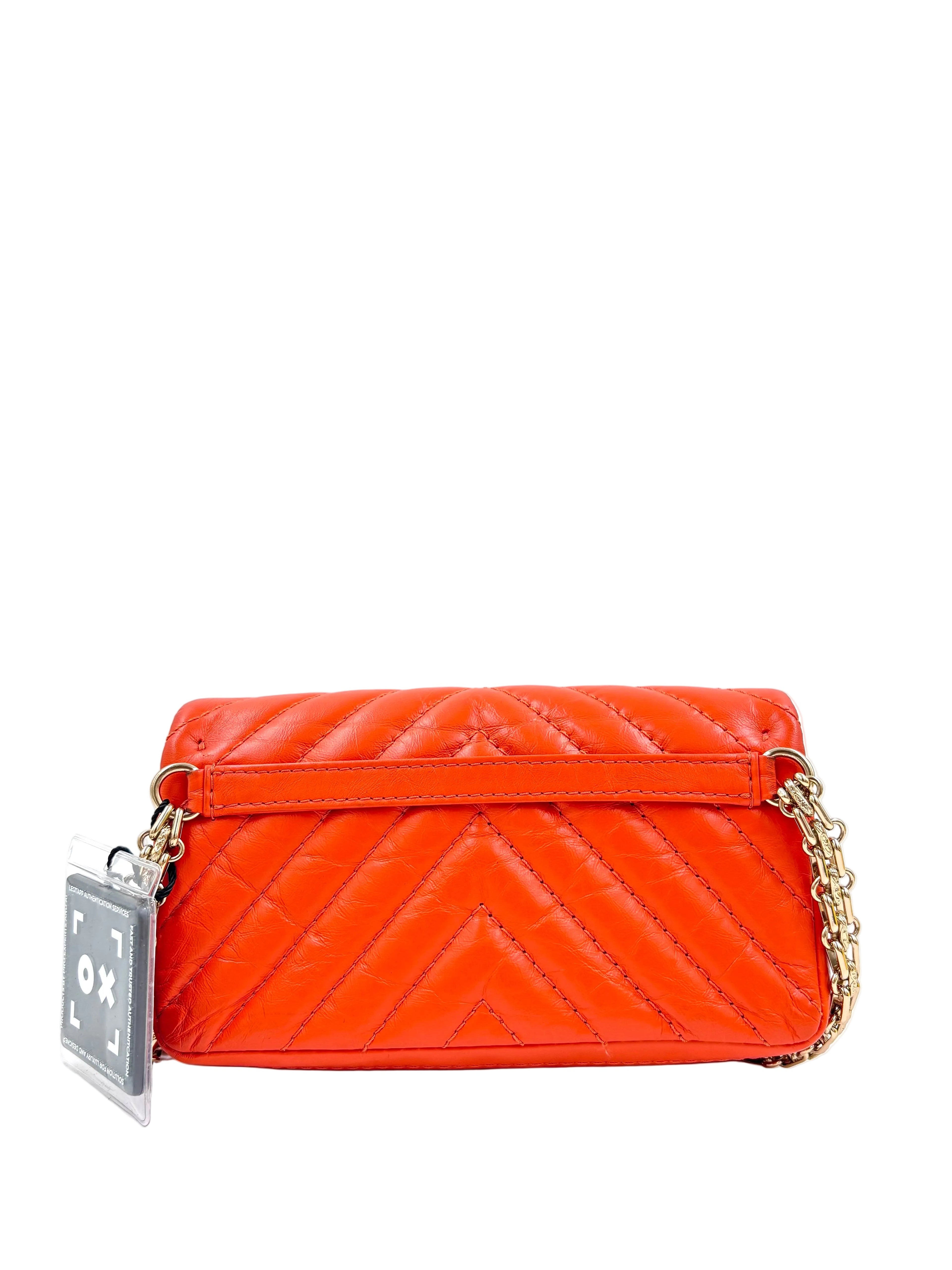 Pre-owned Chanel 2.55 Reissue Mini Flap Bag in Orange Crinkled Calfskin - Authenticated