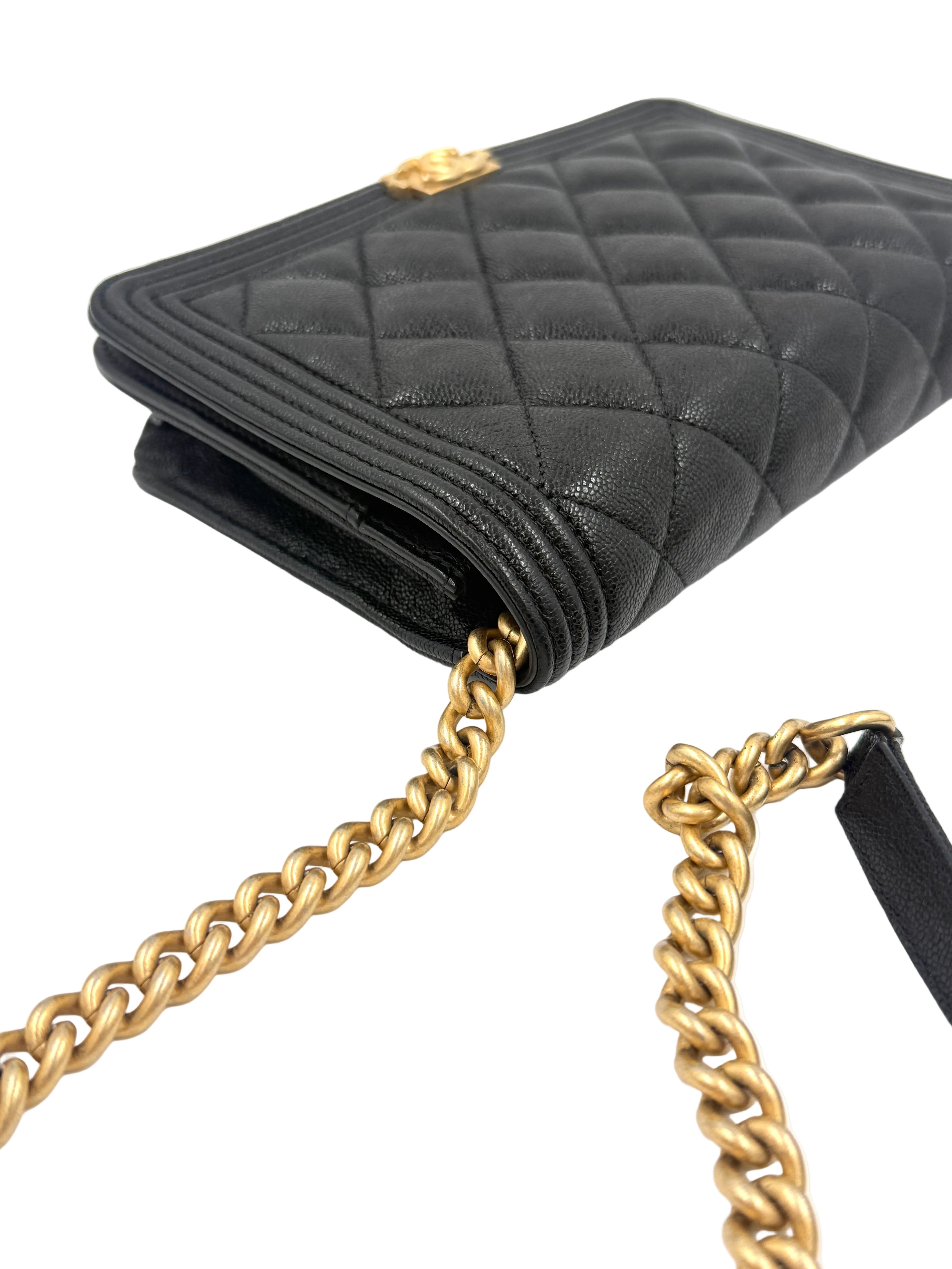 Pre-Owned Chanel Caviar Leather Boy Bag Wallet on Chain - Authenticated