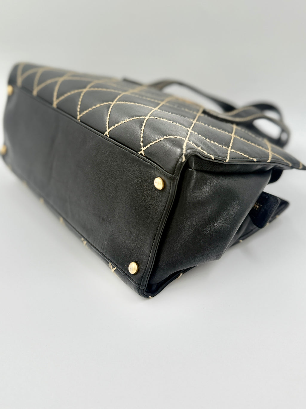 Pre-Owned Chanel Black Calfskin Wild Stitch Top Handle Bag - Authenticated