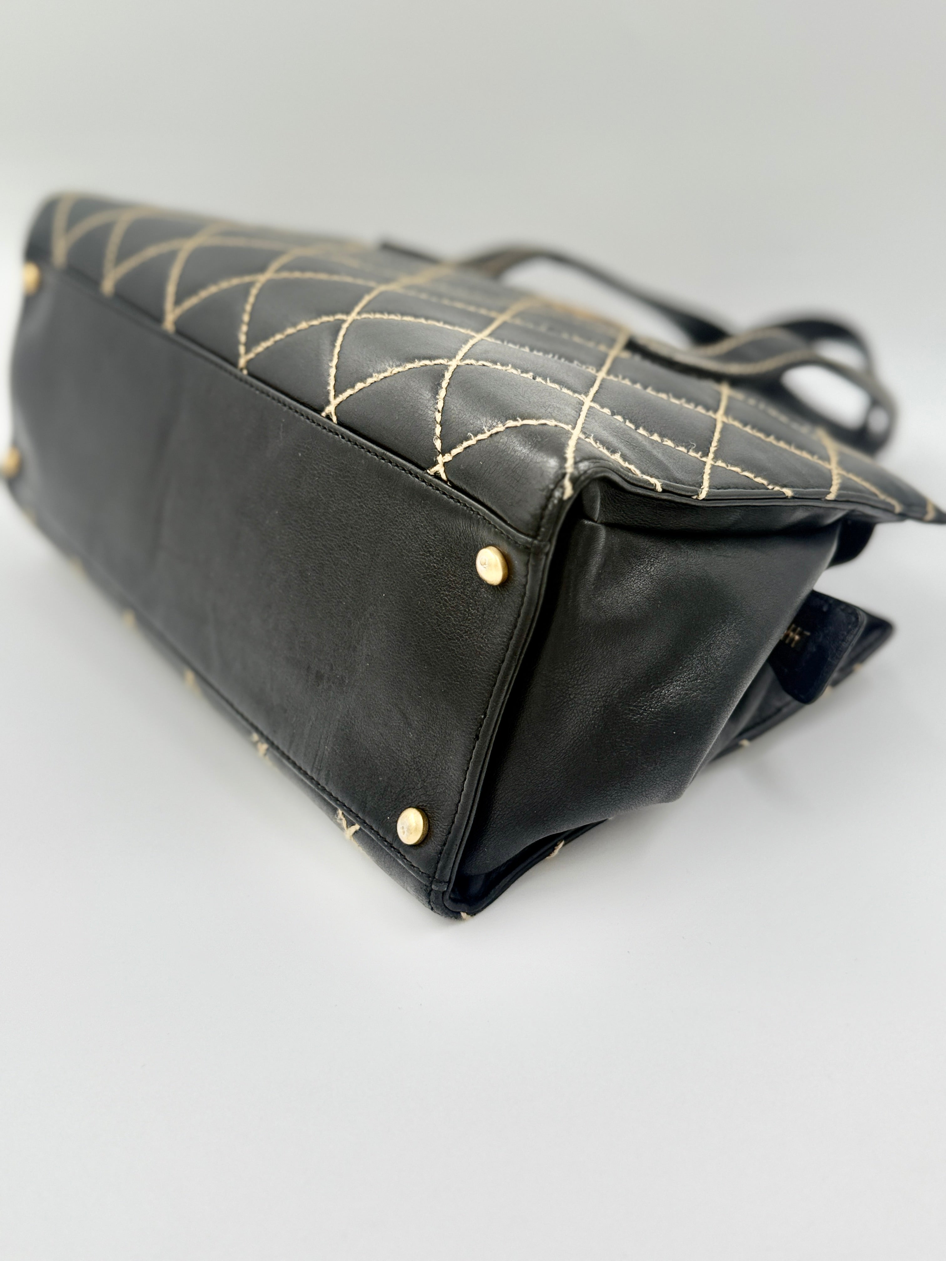 Pre-Owned Chanel Black Calfskin Wild Stitch Top Handle Bag - Authenticated