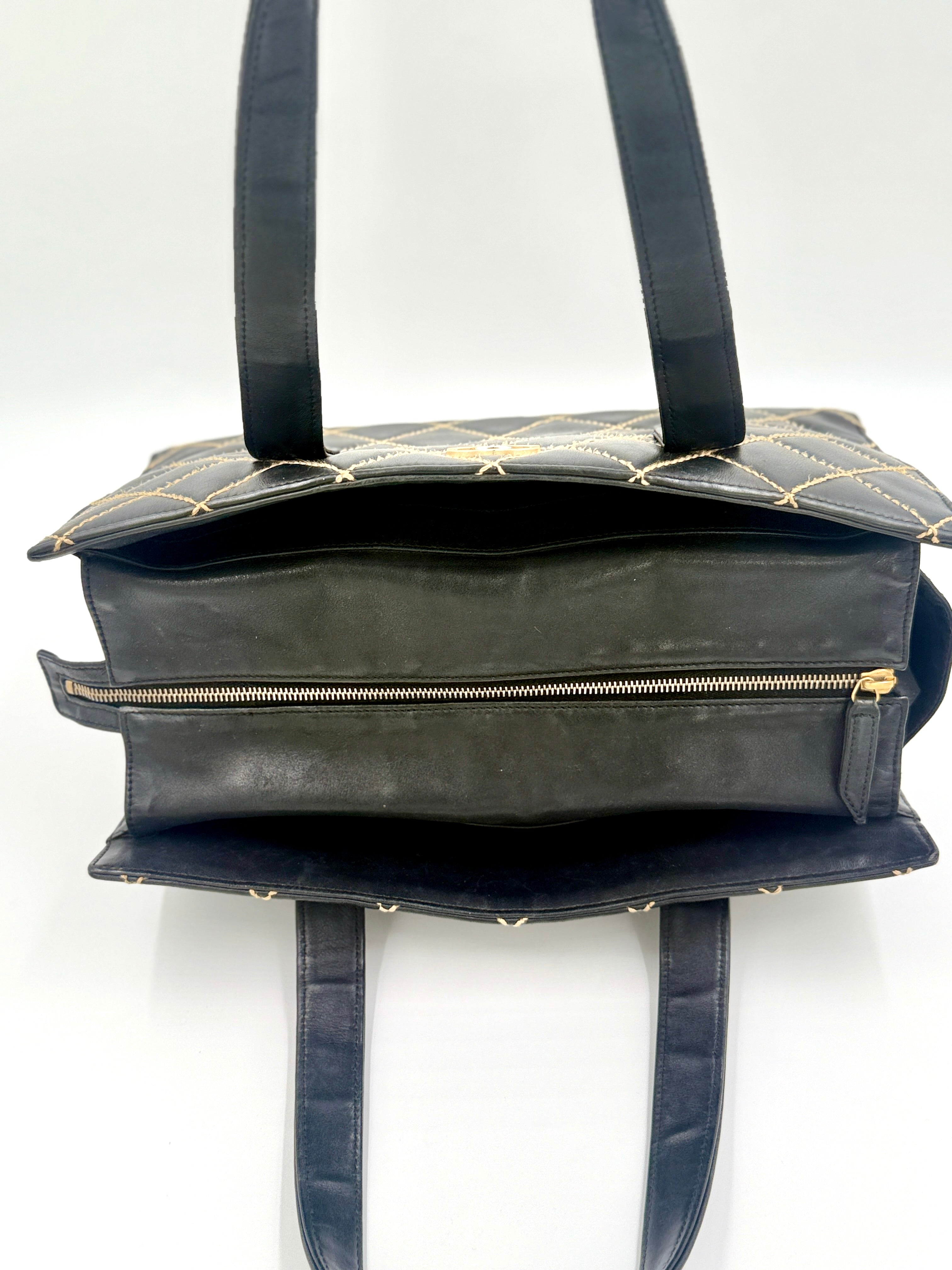 Pre-Owned Chanel Black Calfskin Wild Stitch Top Handle Bag - Authenticated