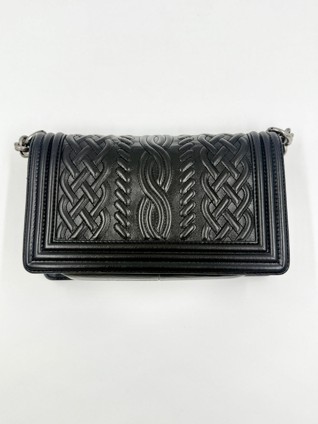 Pre-Owned Chanel Paris-Edinburgh Celtic Knot Black Boy Bag Black - Authenticated