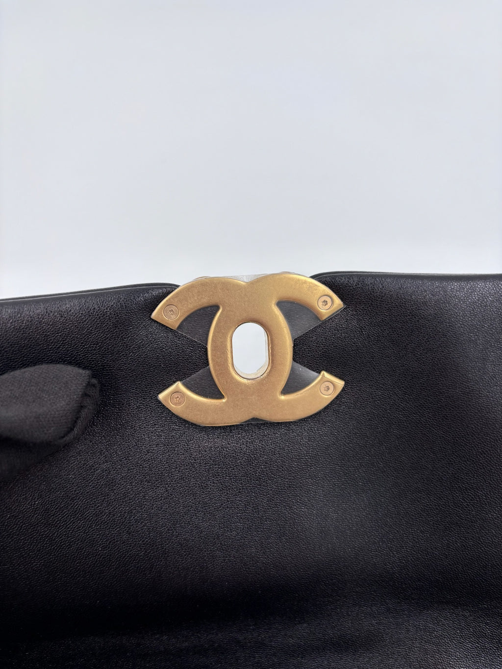 Pre-owned Chanel 19 Small Black Quilted Lambskin Flap Bag - Authenticated