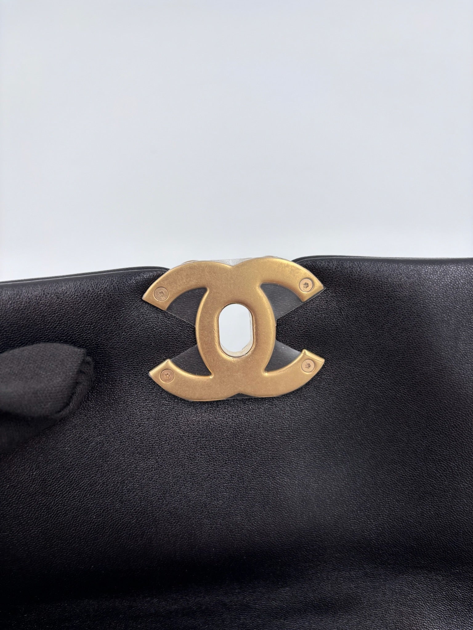 Pre-owned Chanel 19 Small Black Quilted Lambskin Flap Bag - Authenticated