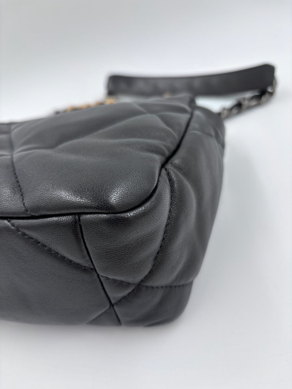 Pre-owned Chanel 19 Small Black Quilted Lambskin Flap Bag - Authenticated