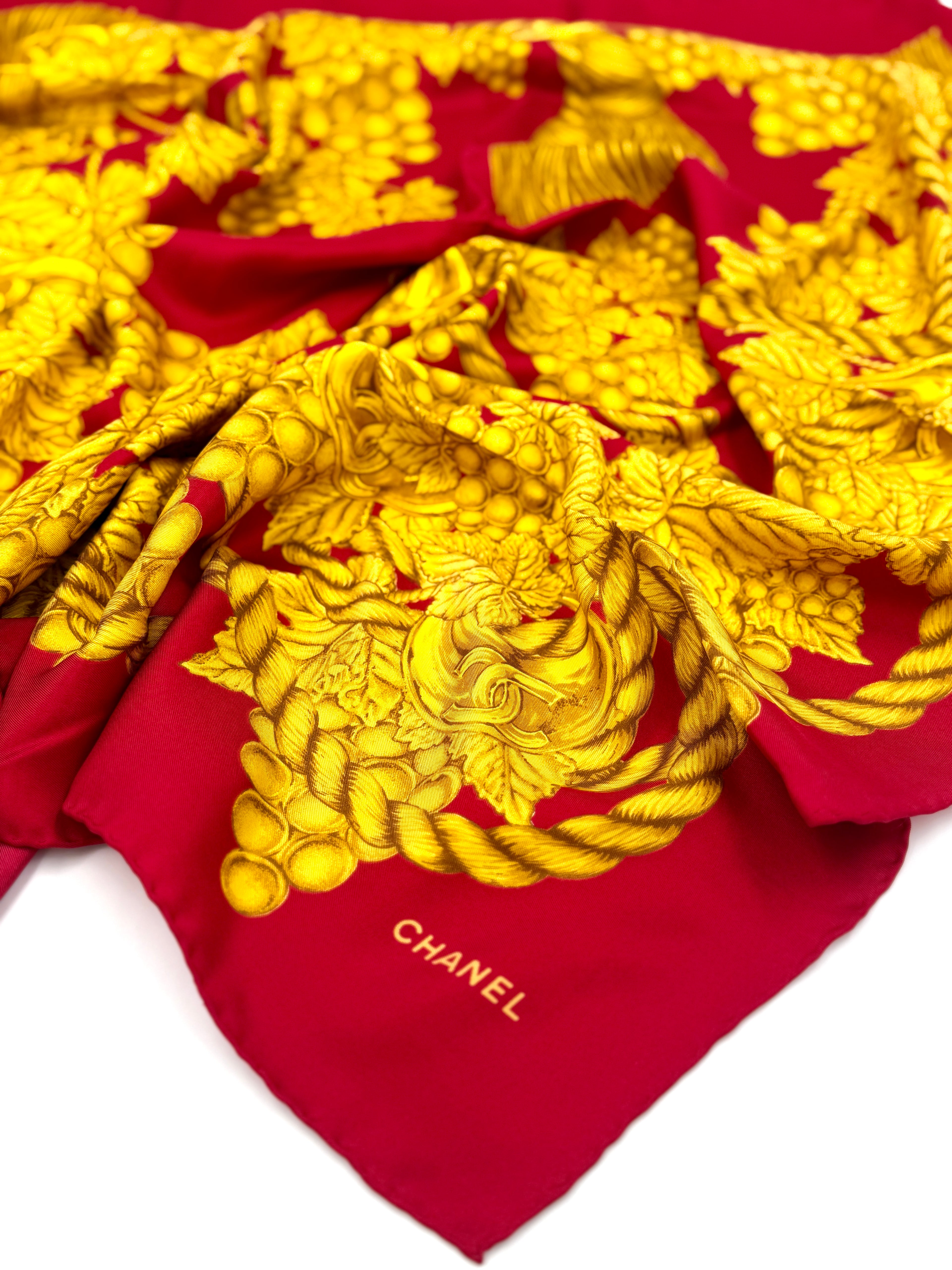 Pre-Owned Chanel Vintage Silk Scarf Grapevine Print Red and Gold