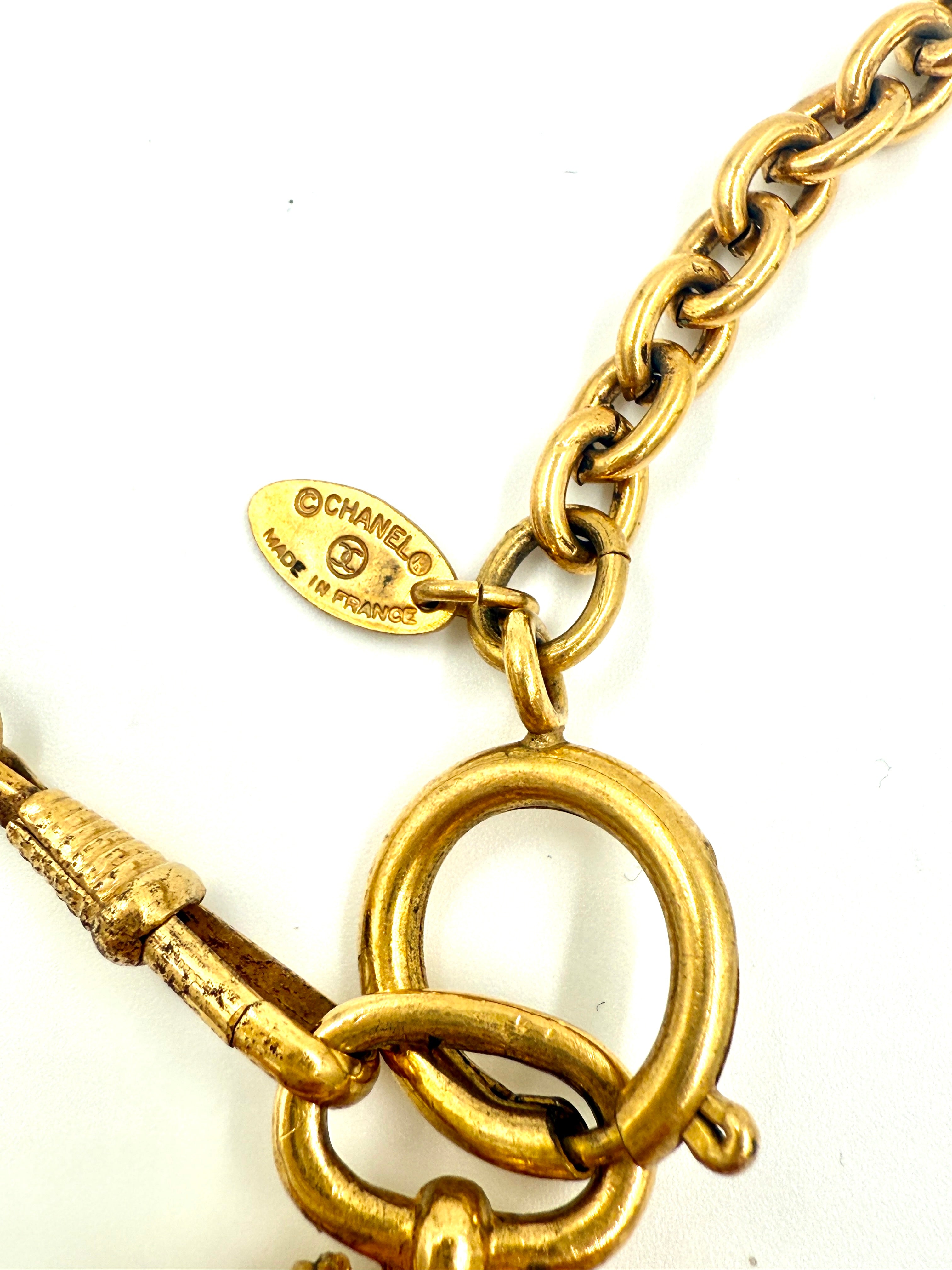 Pre-Owned Chanel Necklace with Monocle Magnifying Glass Pendant 24k Gold Plated - Authenticated