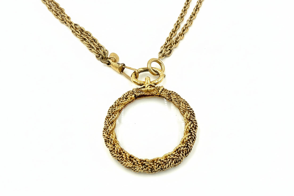 Pre-Owned Chanel Vintage Gold Plated Magnifying Glass Necklace - Authenticated