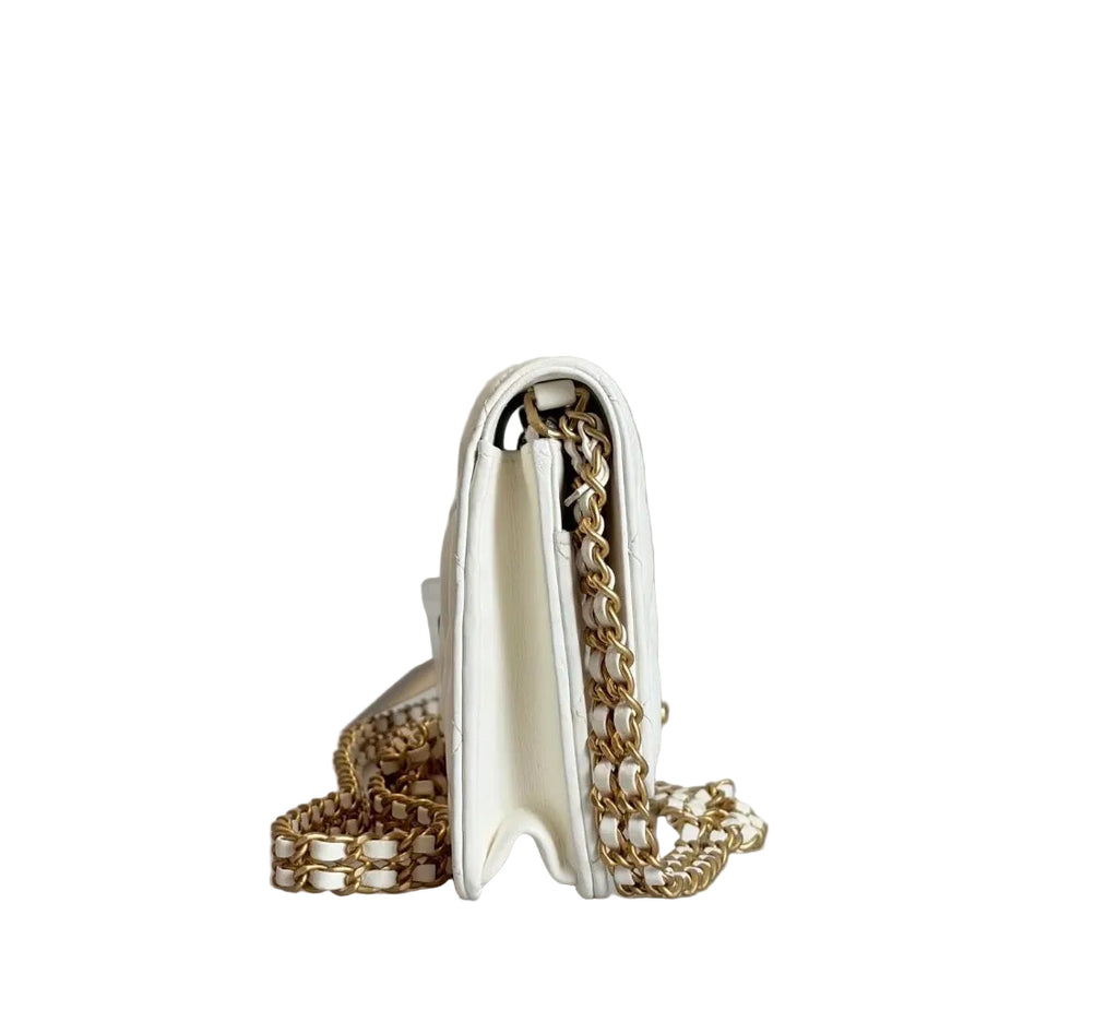 Pre-owned Chanel Lambskin Quilted Romance Wallet On Chain White Aged Gold Hardware - Authenticated