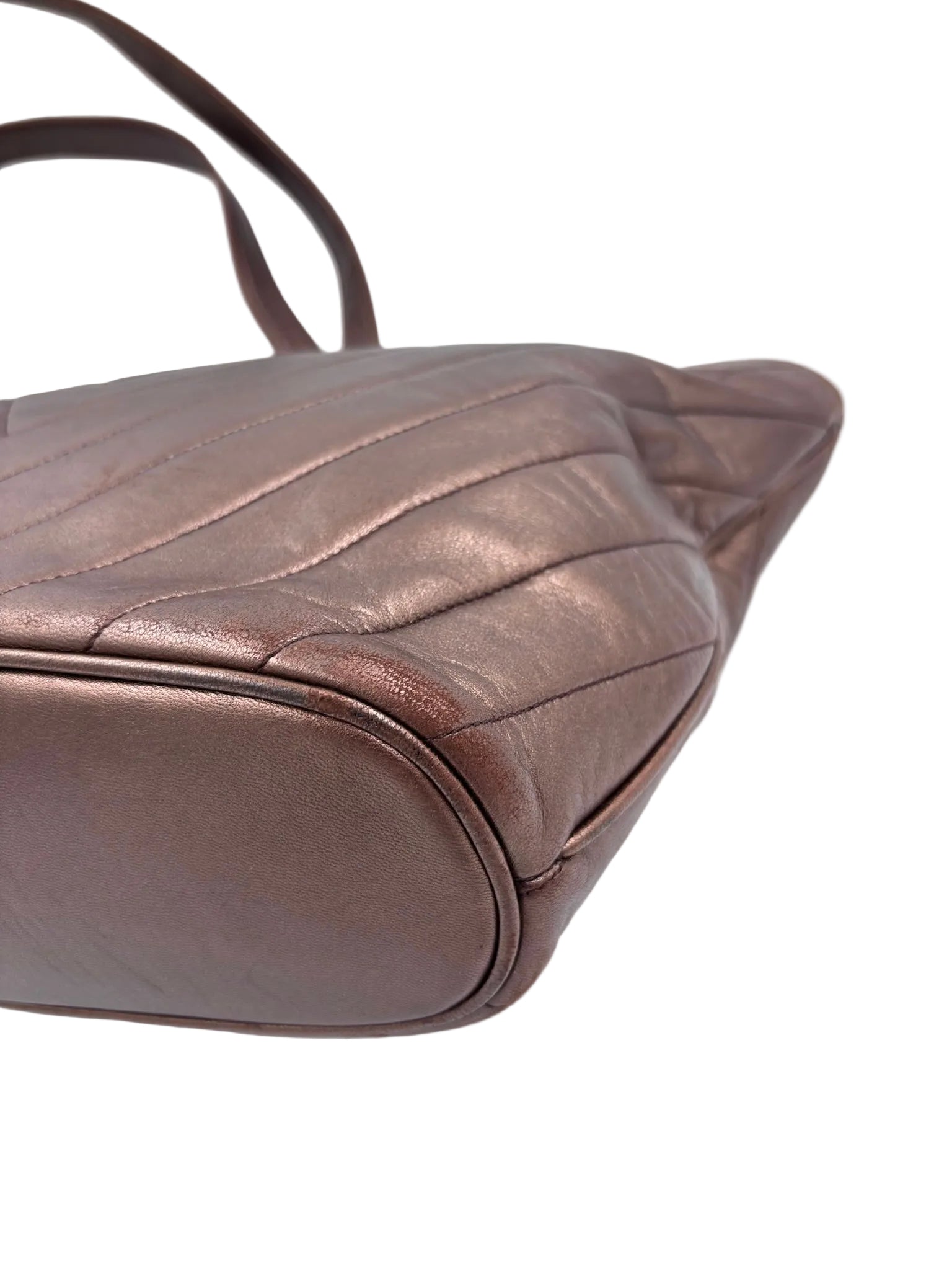 Pre-owned Chanel Metallic Brown Chevron Leather Shoulder Tote - Authenticated