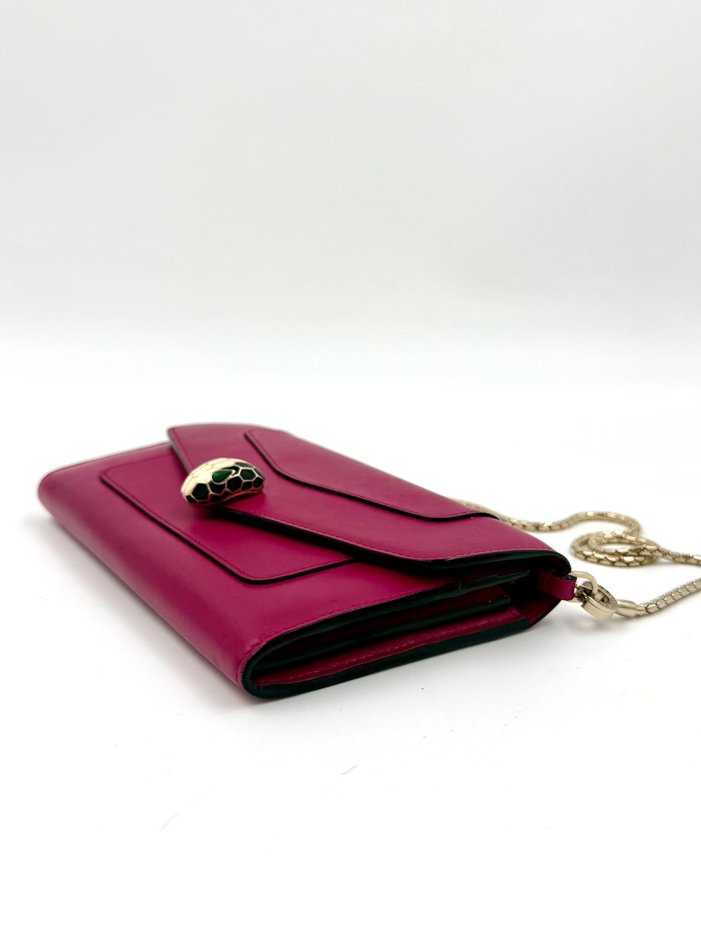 Pre-Owned Bvlgari Serpenti Forever Crossbody Wallet on Chain - Authenticated