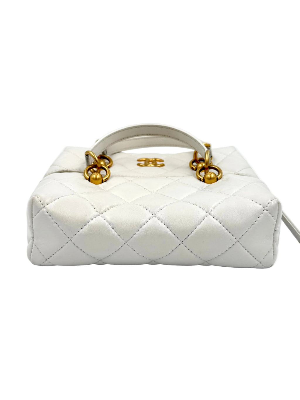 Pre-owned Chanel White Calfskin Quilted Métiers D'Art Square Top Handle With Chain - Authenticated