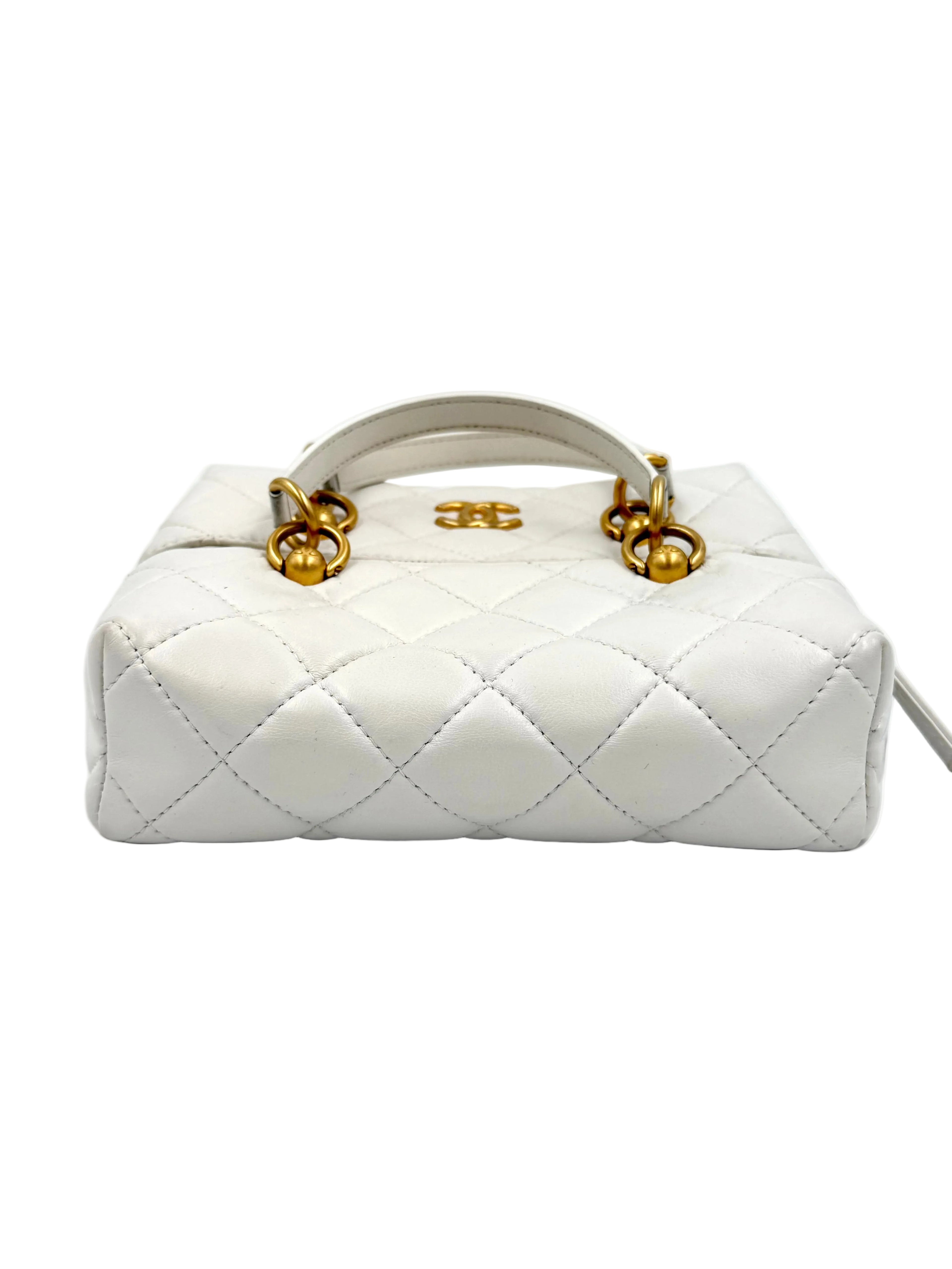 Pre-owned Chanel White Calfskin Quilted Métiers D'Art Square Top Handle With Chain - Authenticated