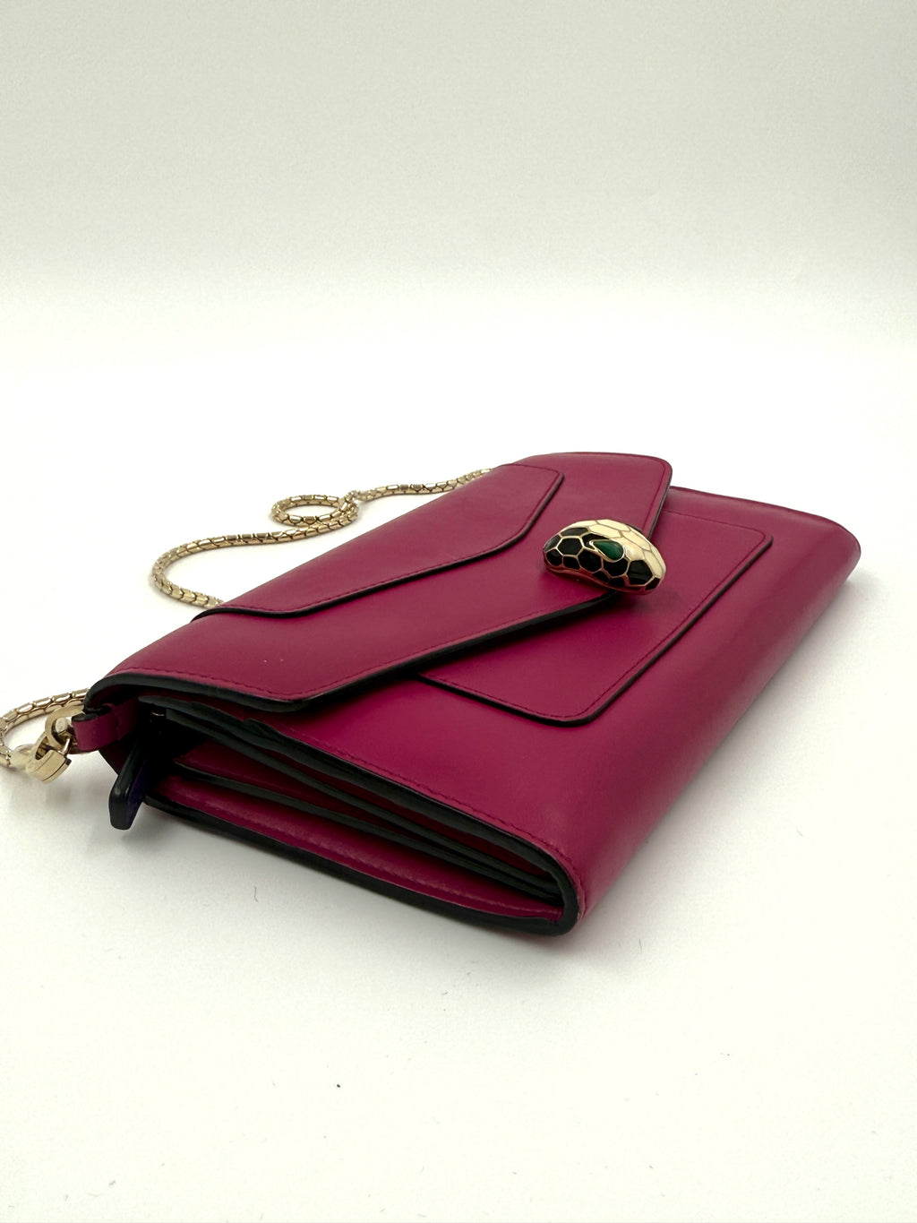 Pre-Owned Bvlgari Serpenti Forever Crossbody Wallet on Chain - Authenticated