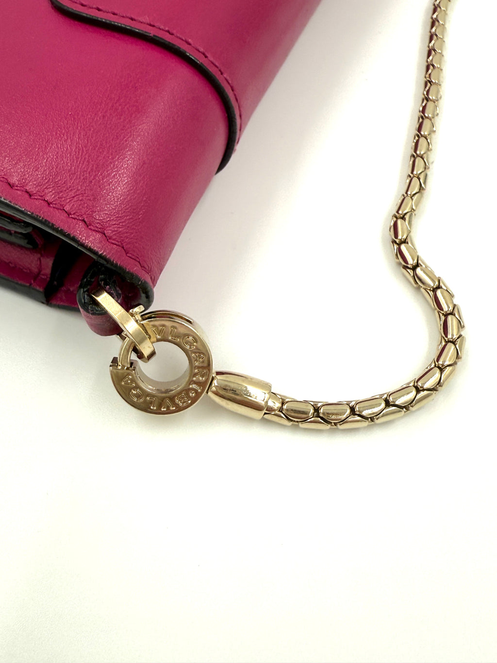 Pre-Owned Bvlgari Serpenti Forever Crossbody Wallet on Chain - Authenticated